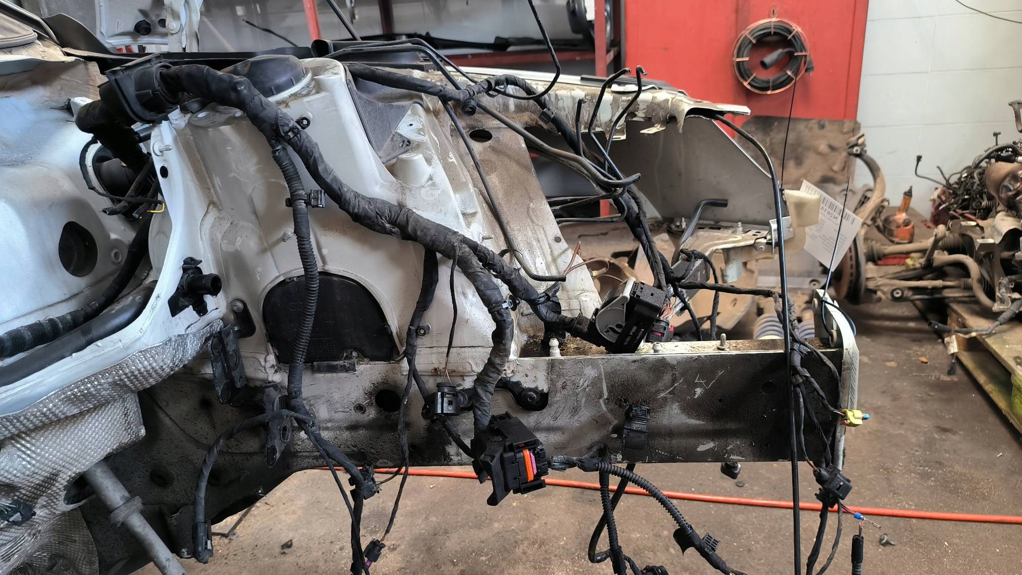 TERMINALE PODLUZNICY AUDI A4 B9 S-LINE