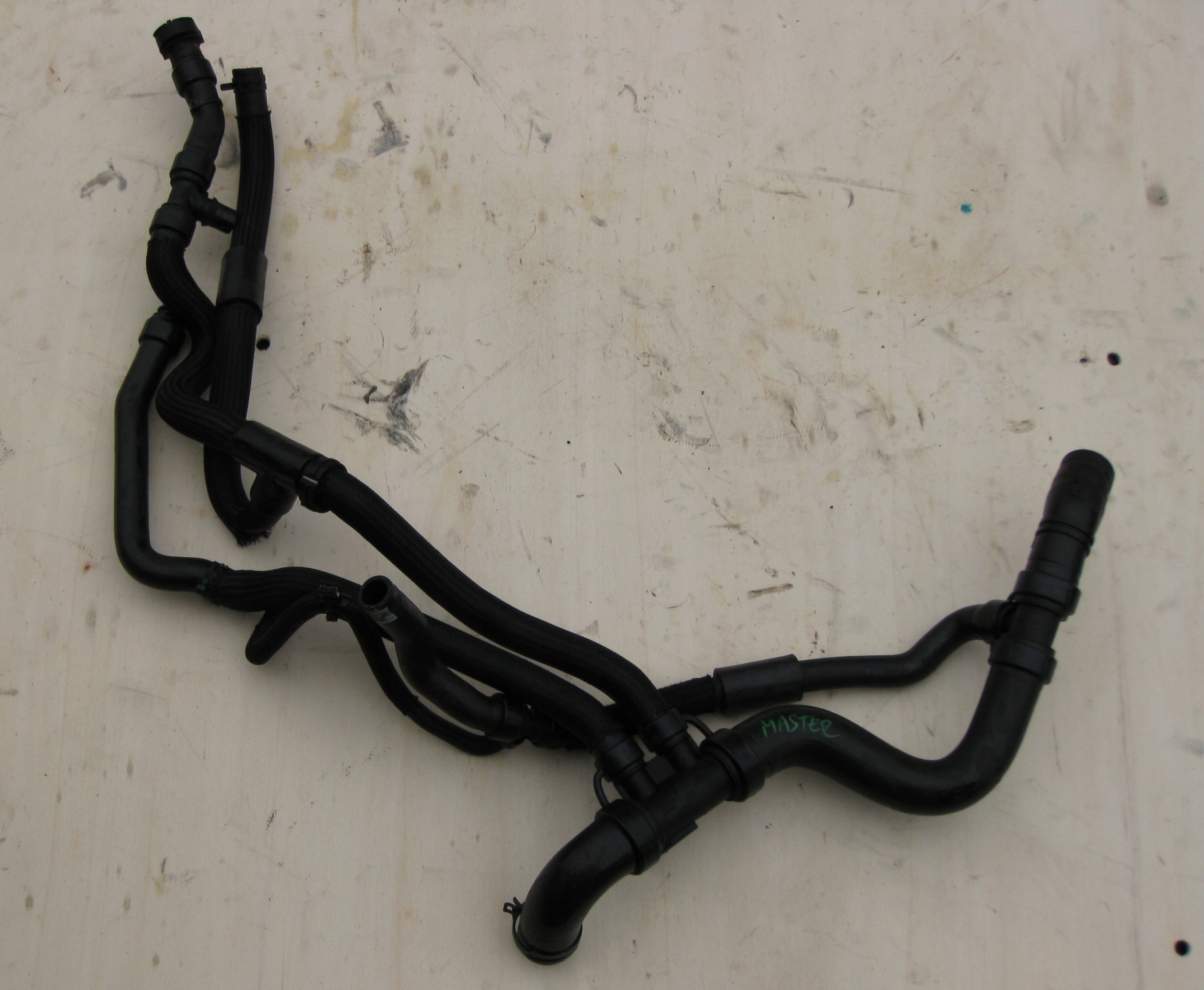 RENAULT MASTER III LIFT hadice hadice vody 215037444