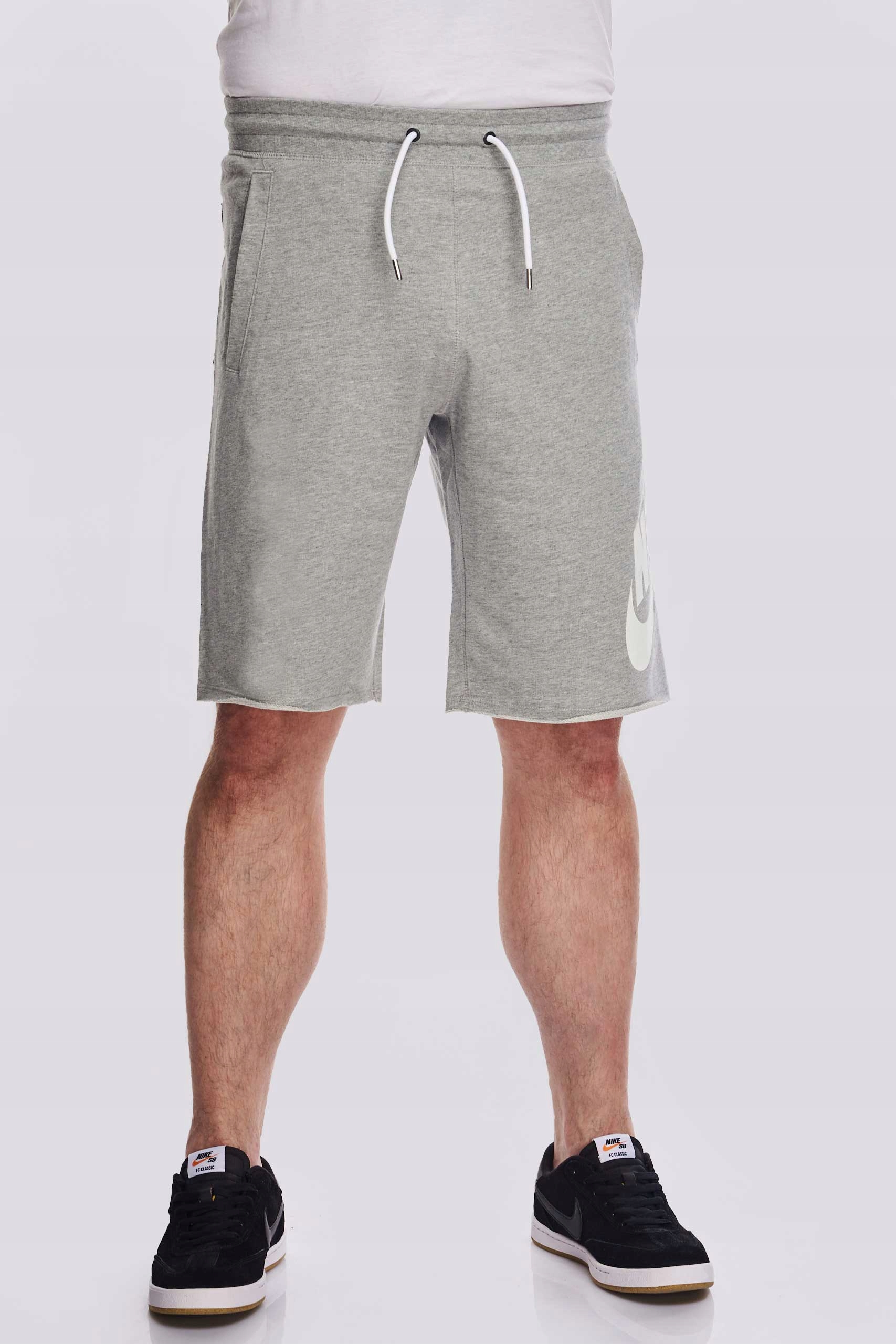 

Nike Męskie Spodenki Sportswear AT5267 063 R-s