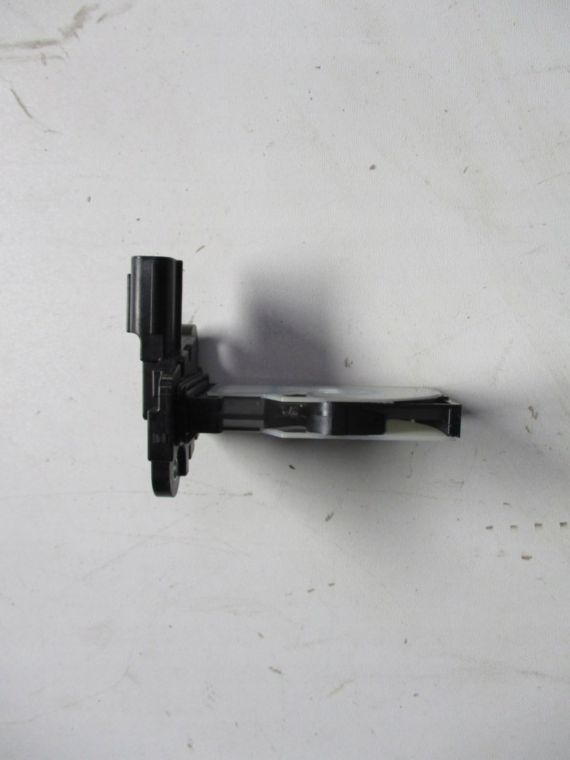 flow meter TOYOTA COROLLA E21 22204-F2010