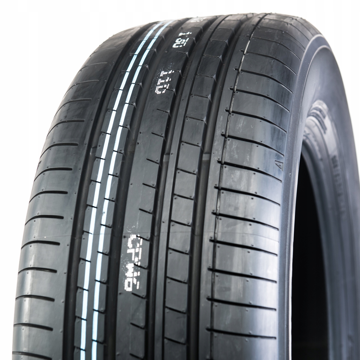 1x Letní Pneumatika 235/60R18 Yokohama Advan V61 103H