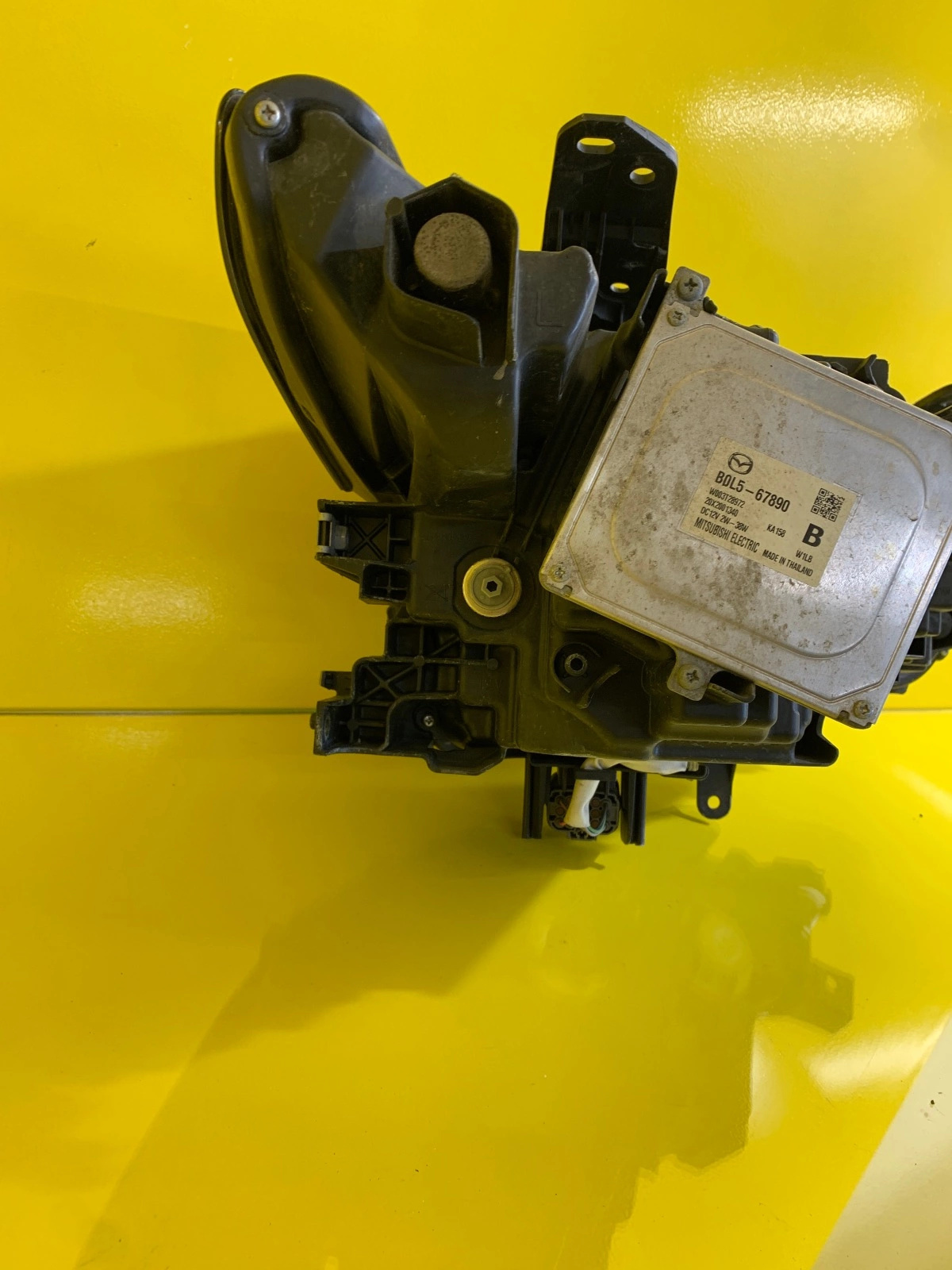 Mazda CX-30 CX30 19+ light left Full Led B0L5