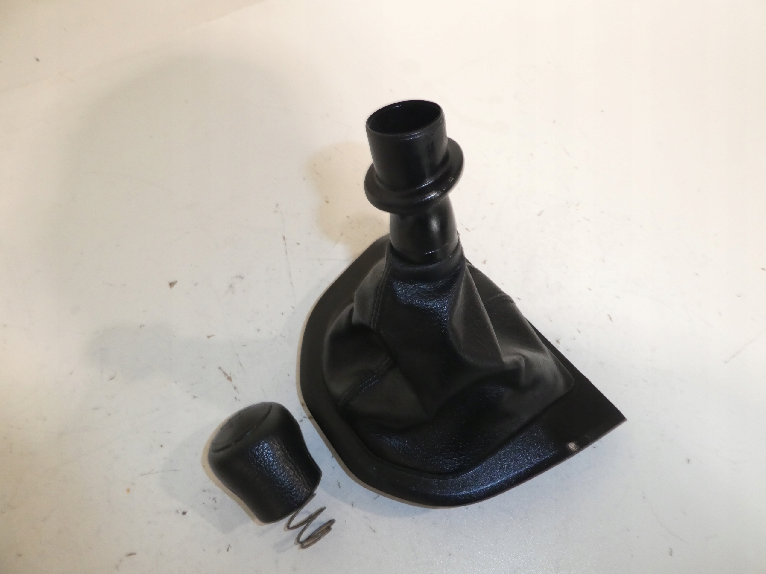 cover MIESZKA frame sleeve knob VW T6 7E1858197A