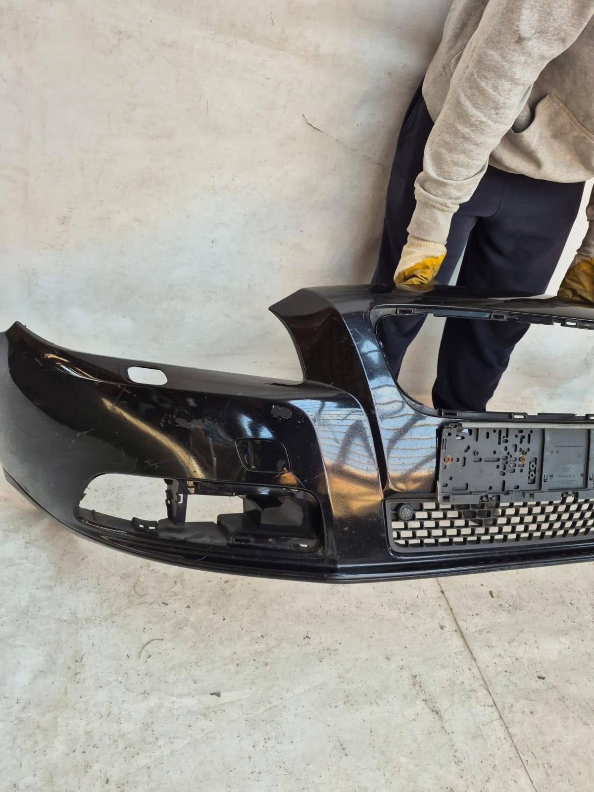 VOLVO V70 III 3 07-14 bumper front front grid PDC SPR 30678623