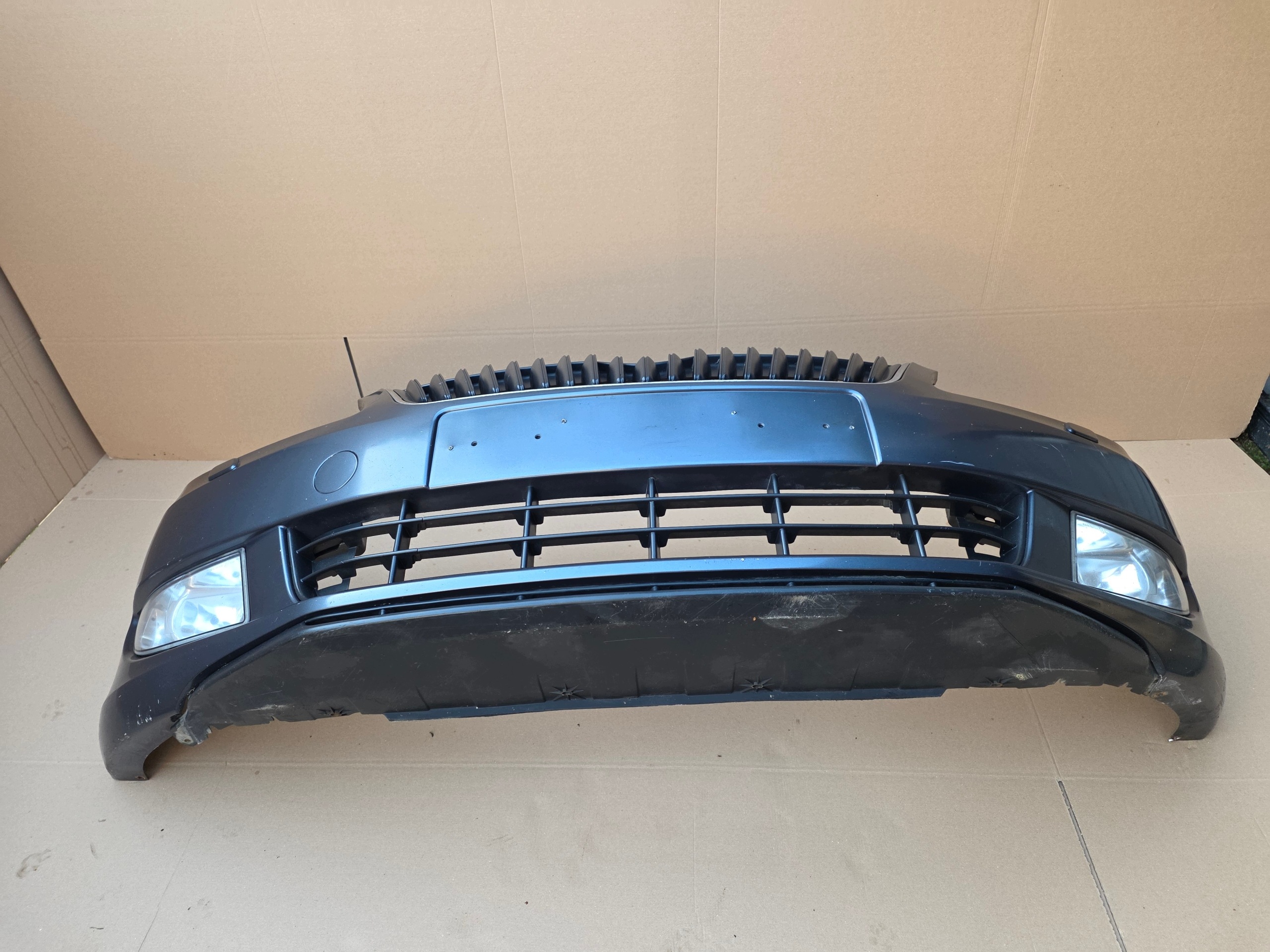 Skoda Fabia II mk2 lift front bumper front xenon ksenon washers