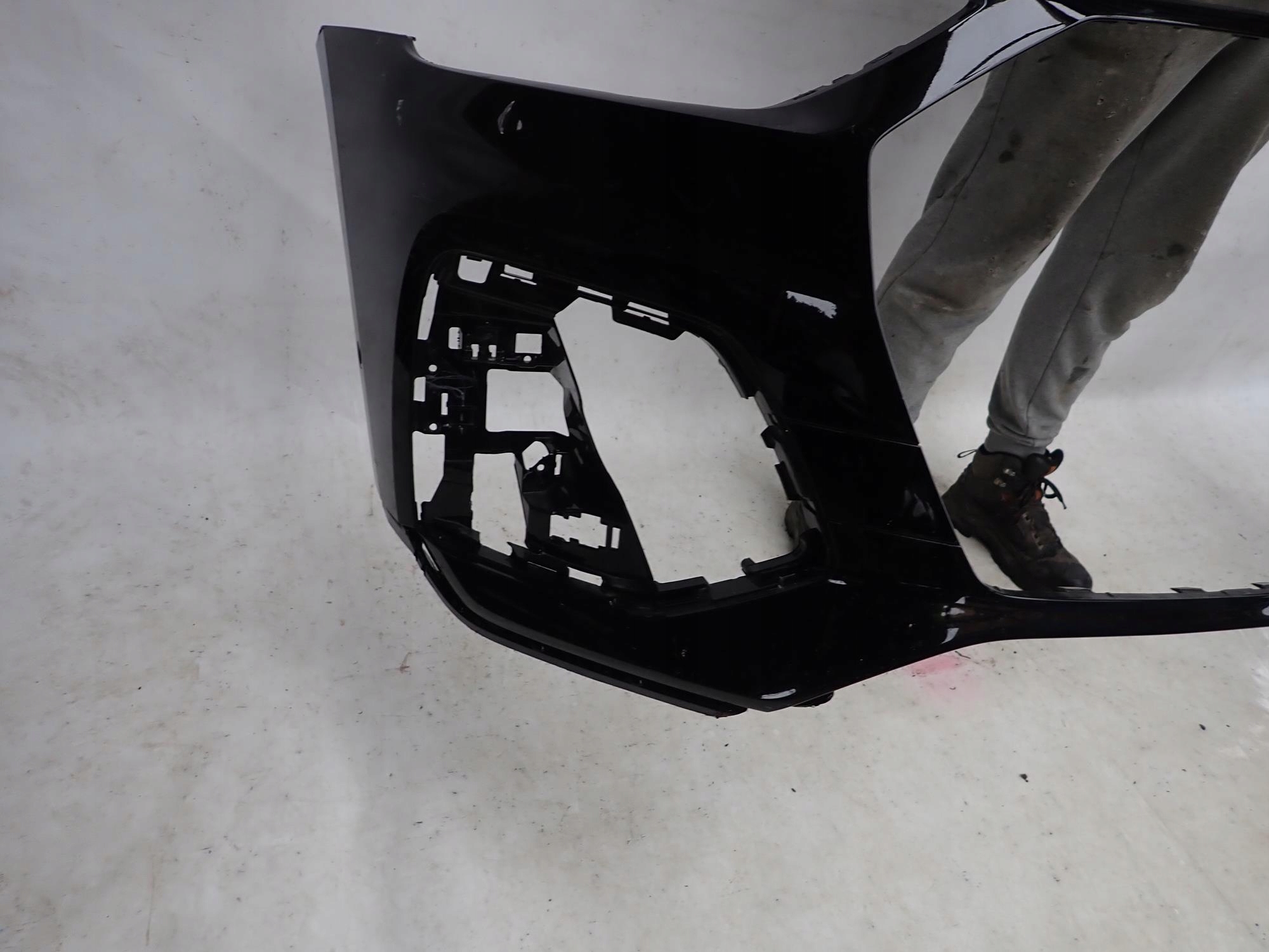 AUDI Q5 II 2 LIFT 20-24 bumper front front PDC