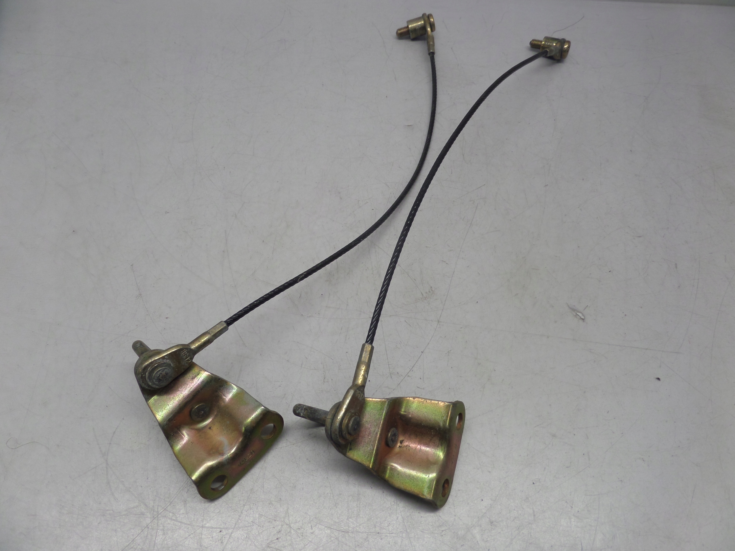 RYGIEL OGRANICZNIK KLAPY SMART FORTWO 450 I 2SZT. KOMPLET Typ samochodu Samochody osobowe