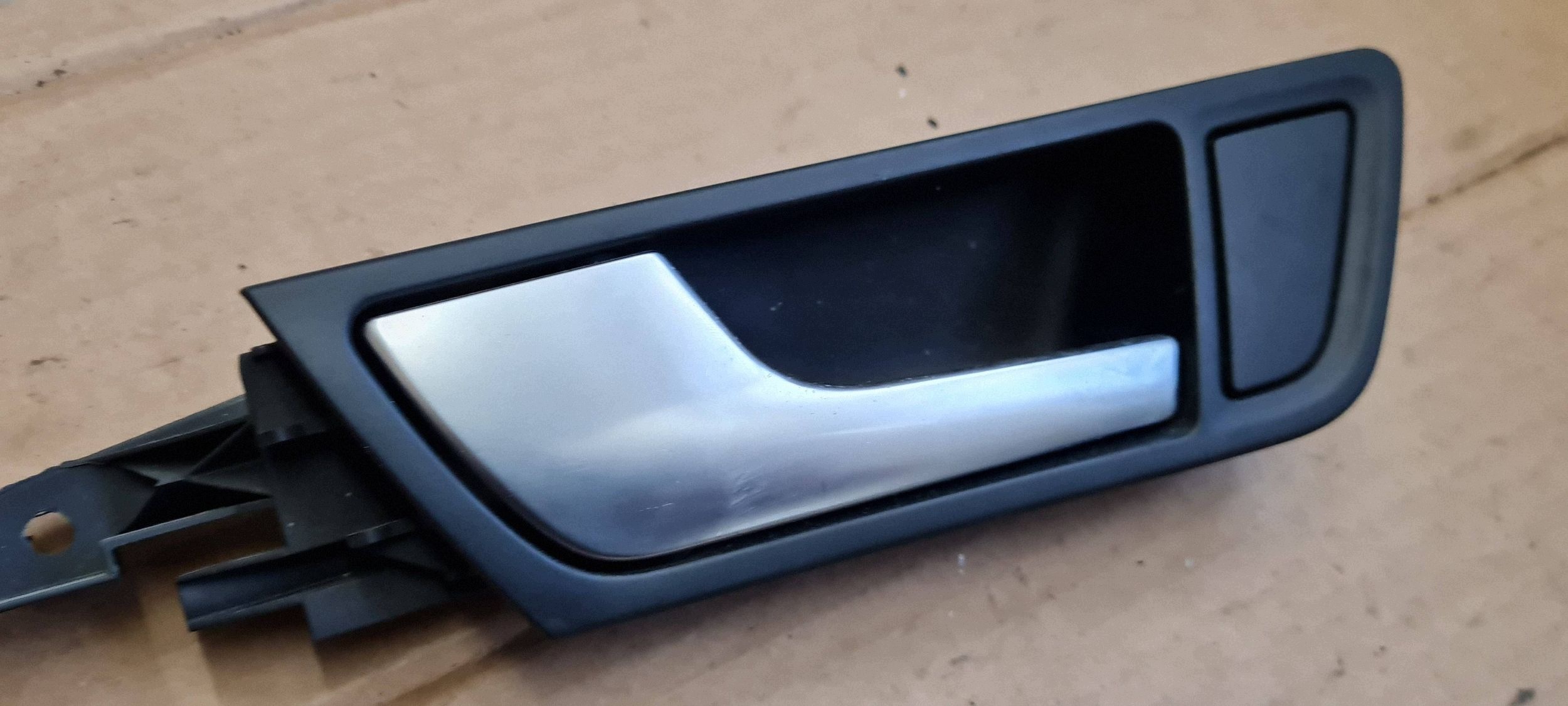 Q5 8R SQ5 LIFT handle door left left front front 8R0837019