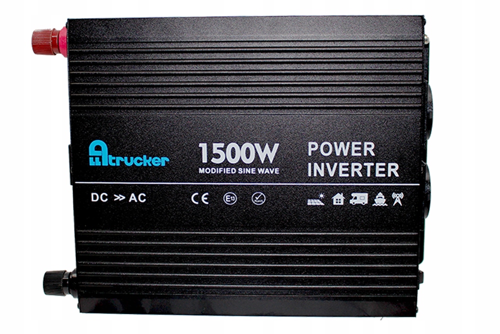 Menič napätia Alltrucker 24V na 230V, trvalé zaťaženie 1 500 W.