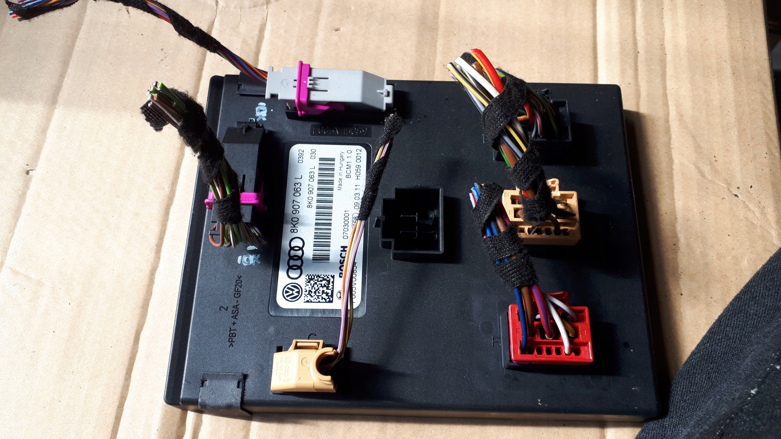 A4 B8 module control unit KOMFORTU 8K0907063L A5 Q5