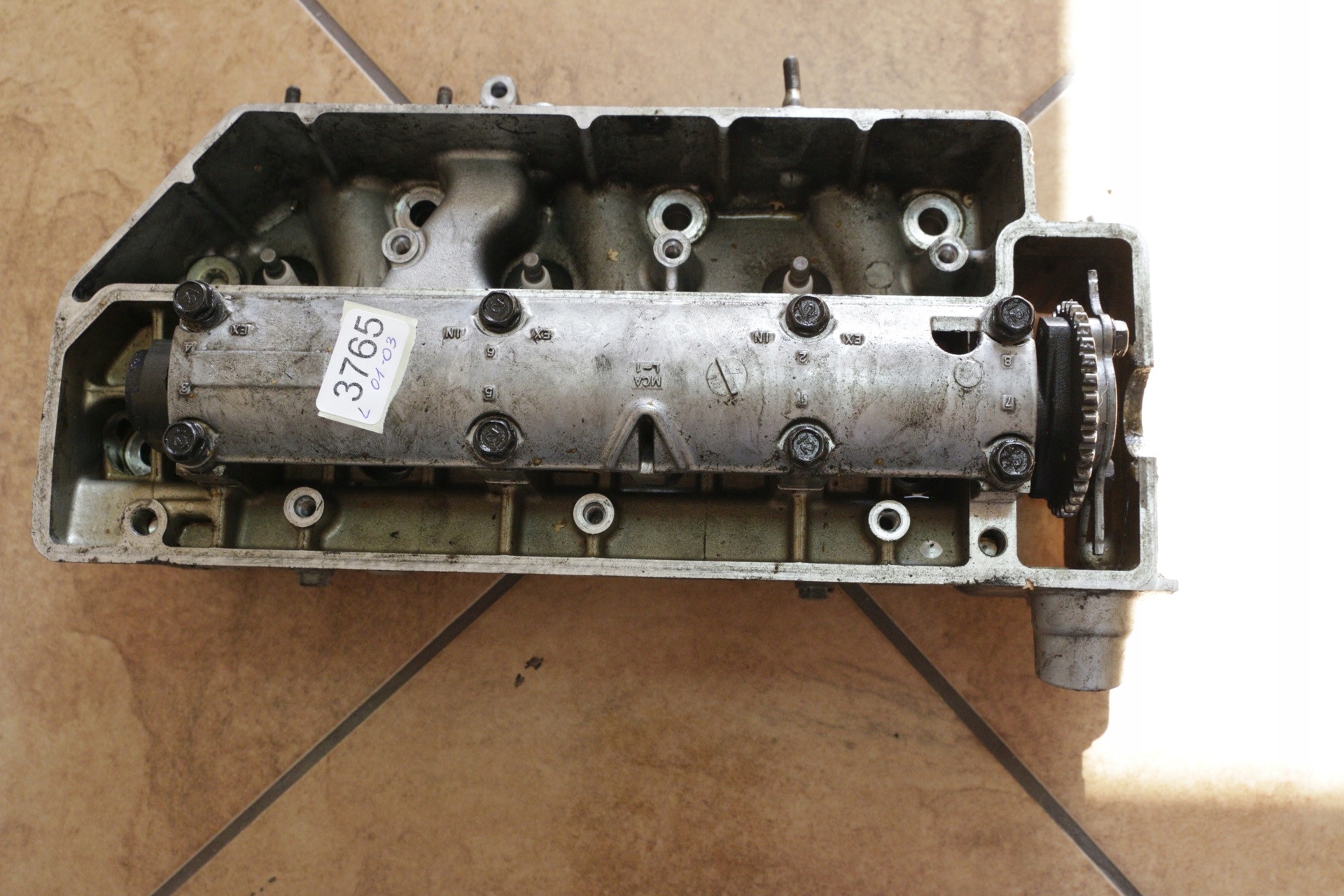 1 - Honda Goldwing GL1800 головка ліва алюмінієва 1-17