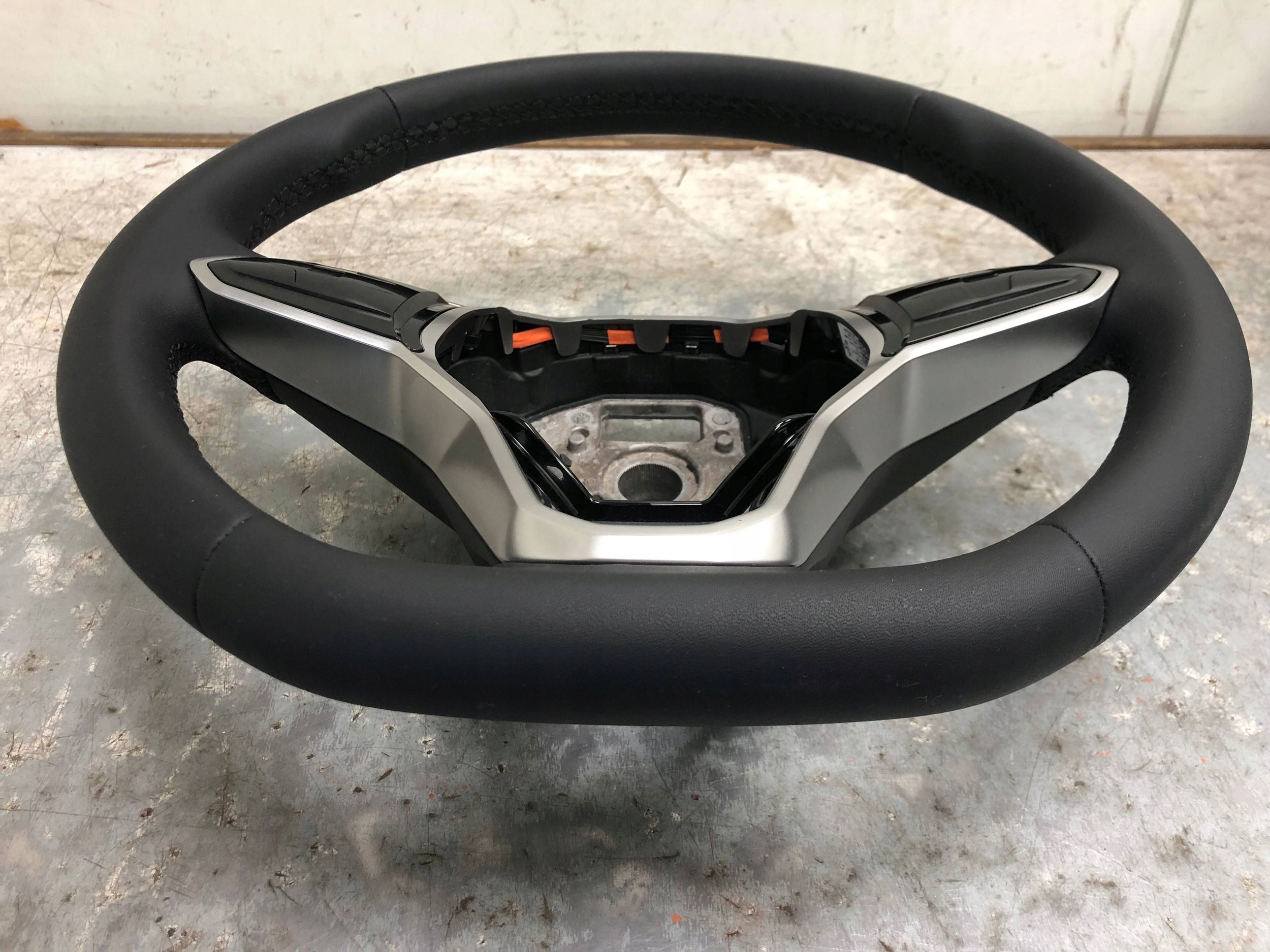 lenkrad Leder MULTIFUNKCJA DOTYKOWA VW ID3 ID.3 ID4 ID.4 10A419089