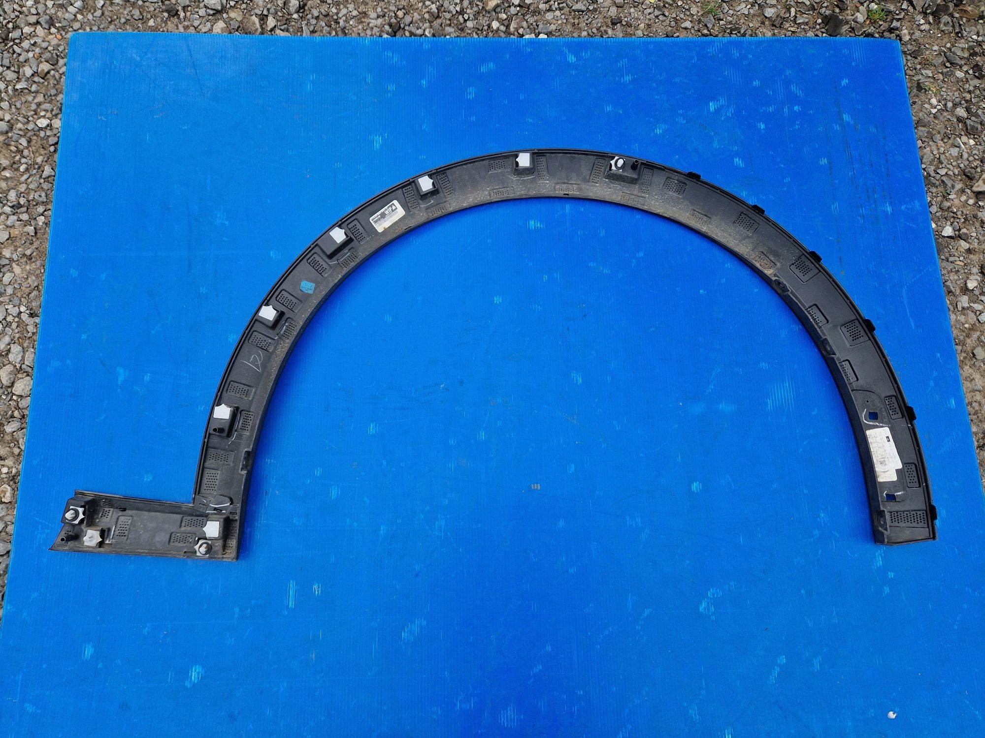 COUVERTURE POUR AILE FORD MUSTANG MACH-E 20R->