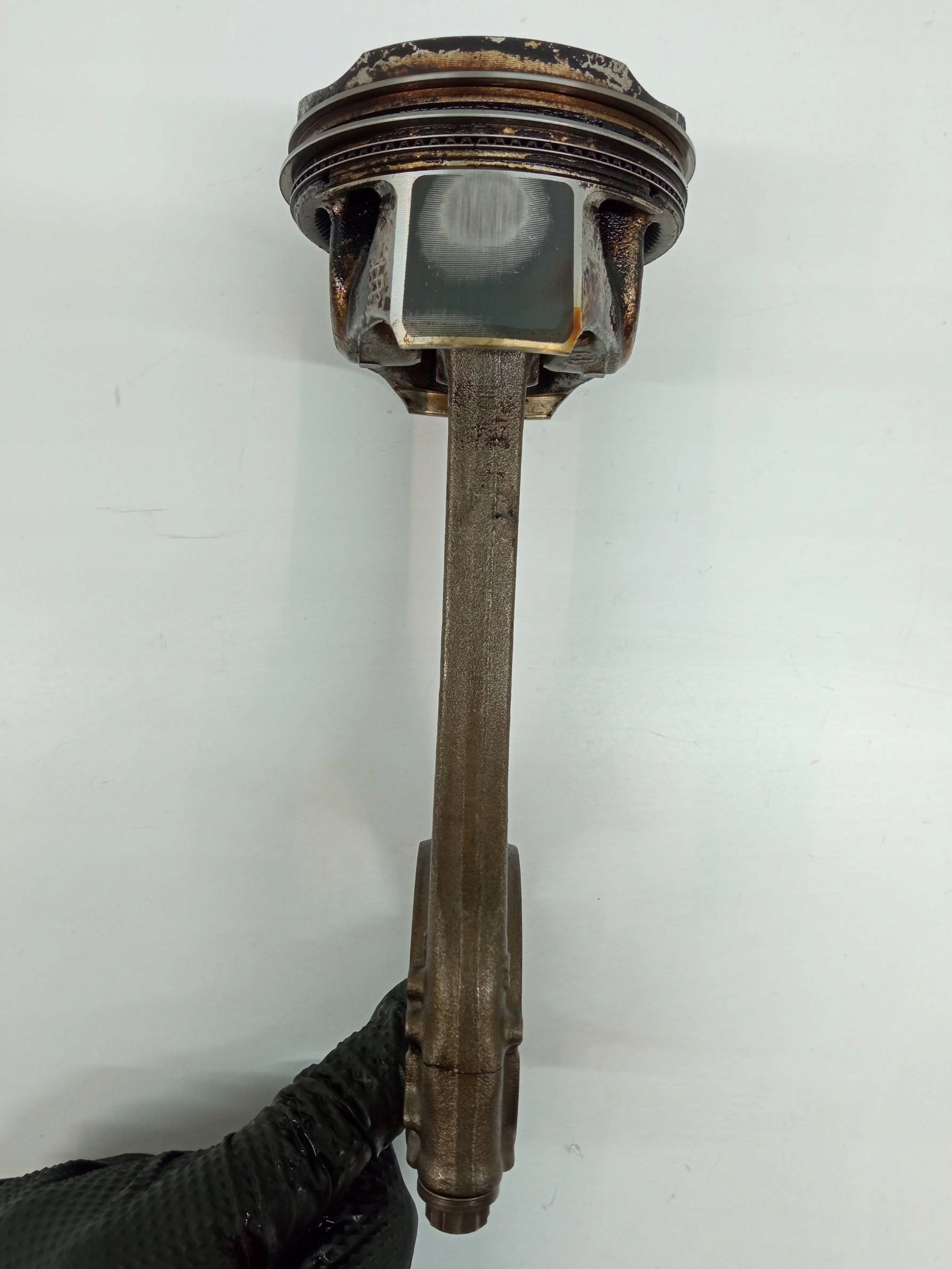 piston connecting rod 105EQ 74,472 1.5 TSI Skoda Octavia III (2012-2020 )