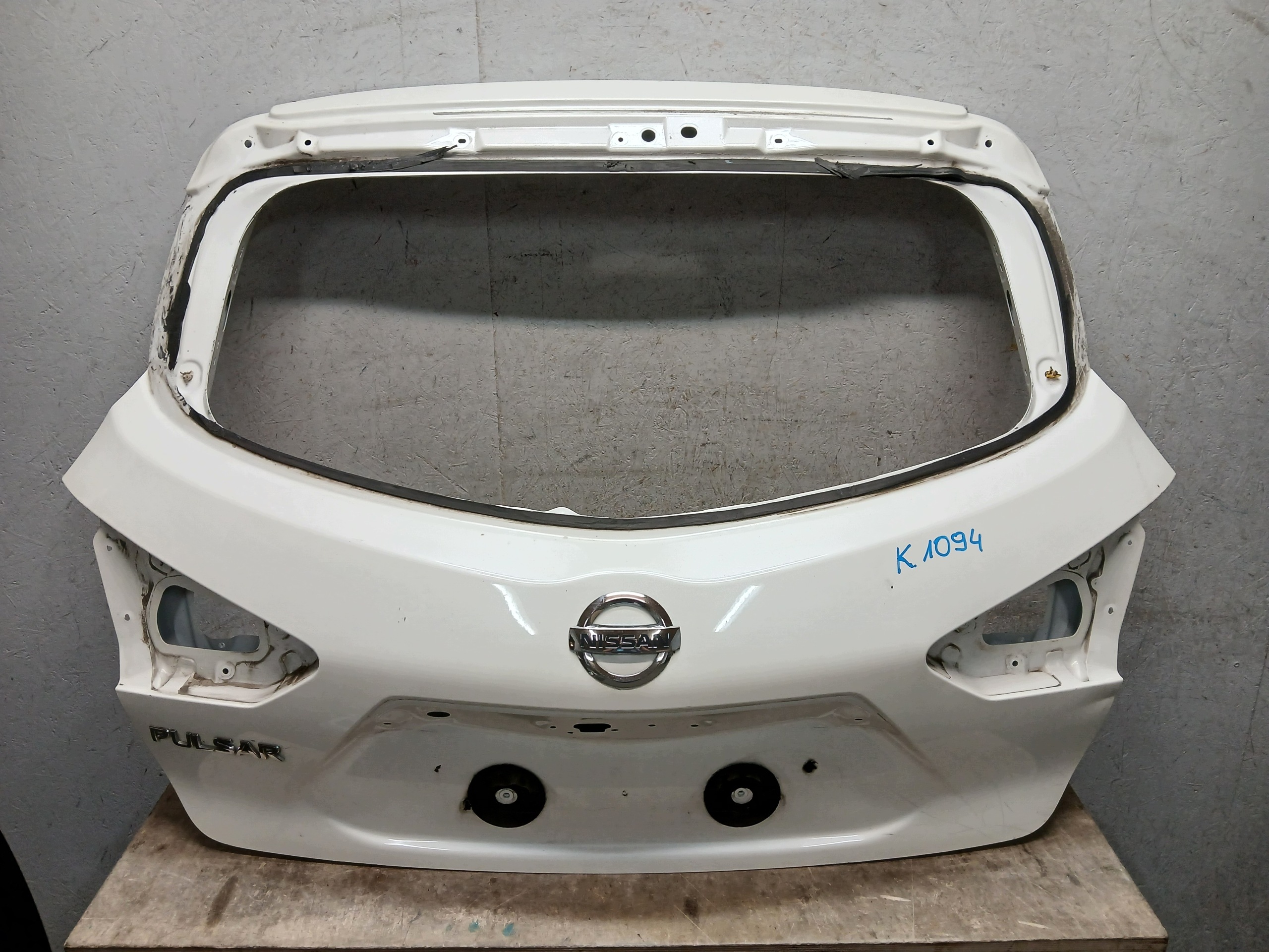 boot door NISSAN PULSAR