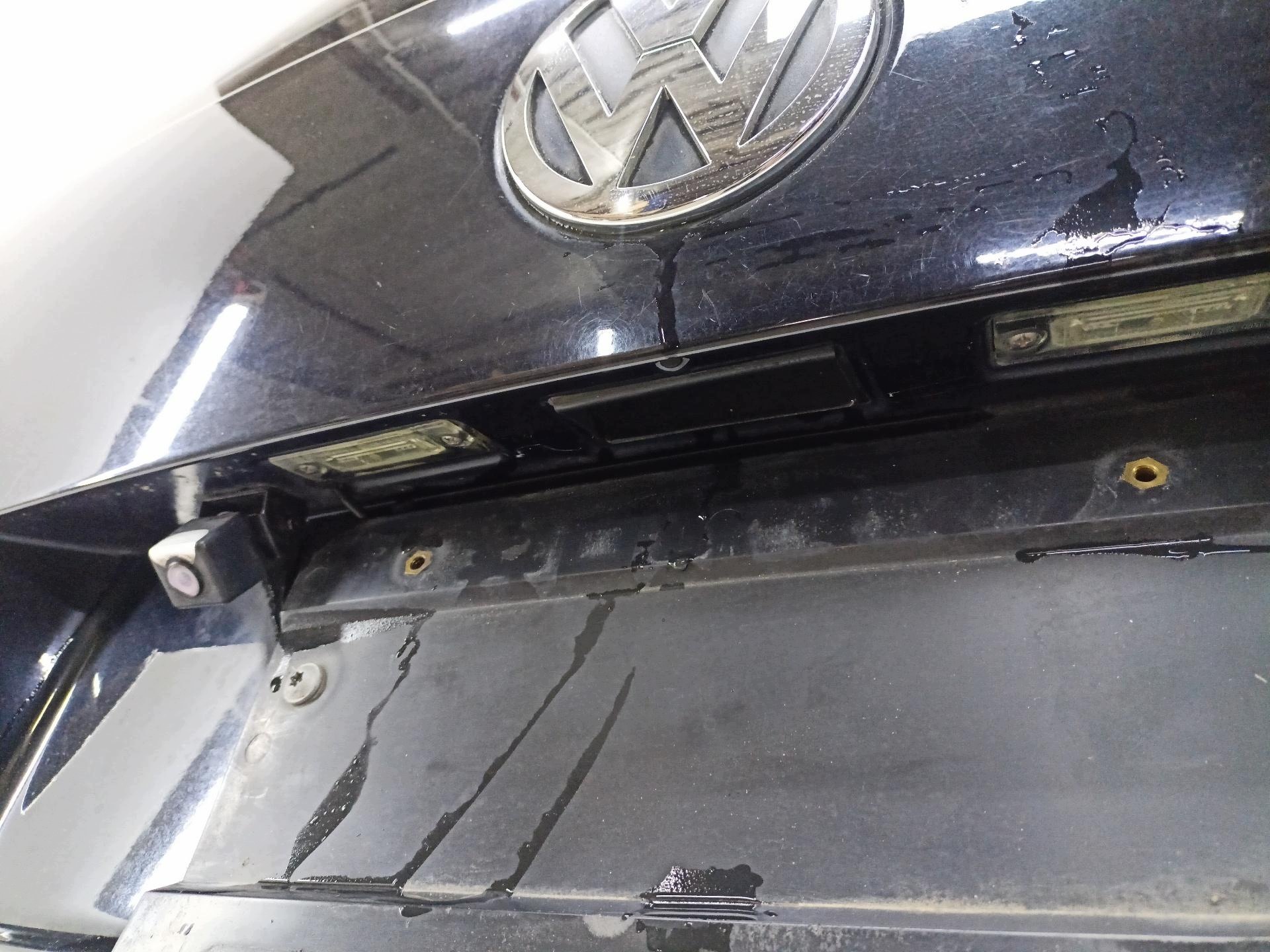 rear trunk door boot Volkswagen Touran facelift 2010
