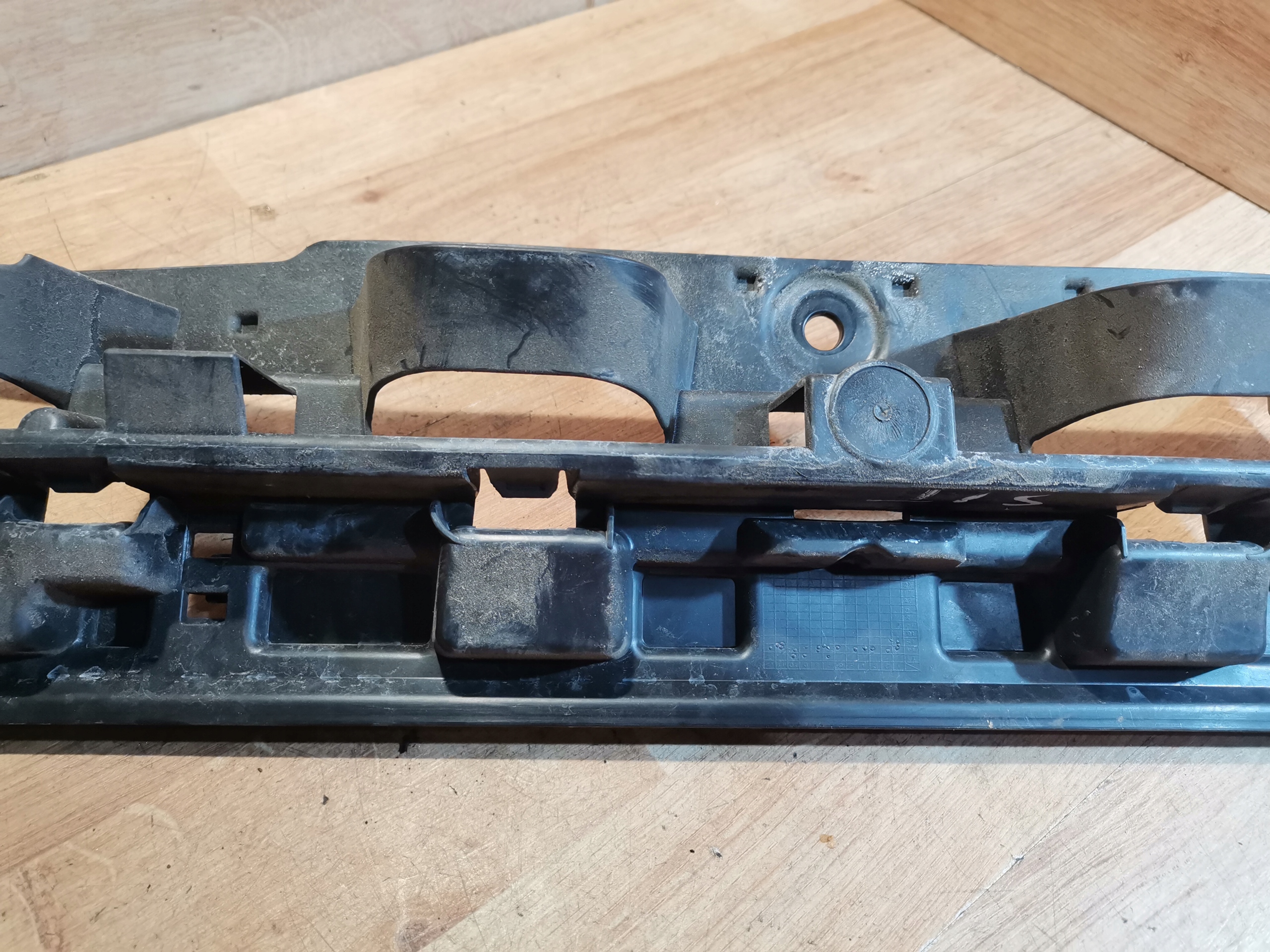 Support Moyenne Pare choc Arrière Arrière CITROEN C4 CACTUS 9801686480