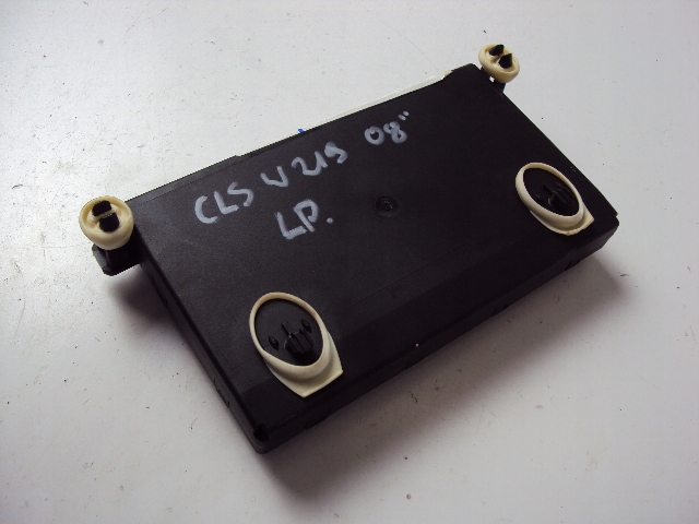 2198201926 - Модуль левой передней двери MERCEDES CLS W219 2004-