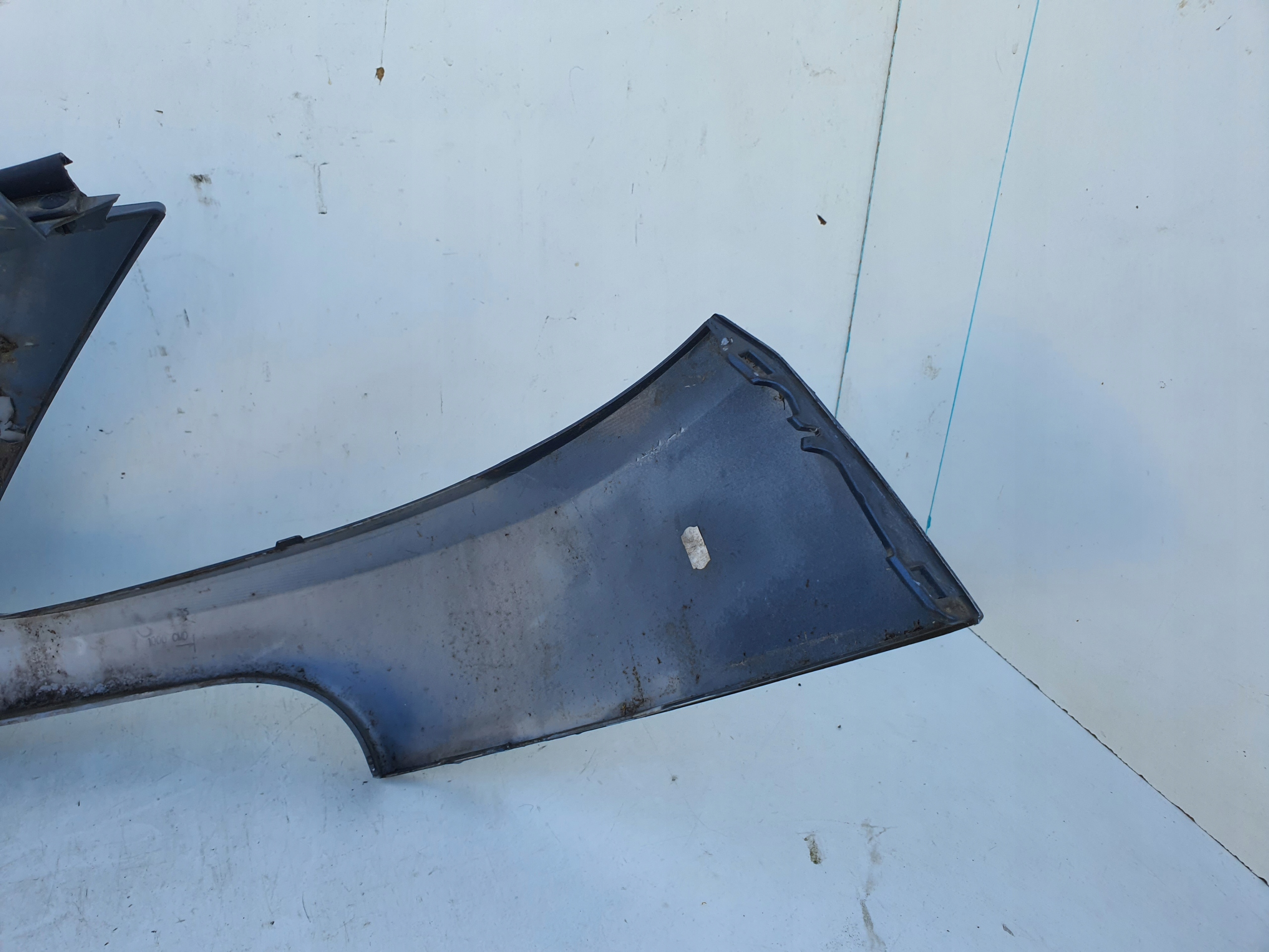 решетка радиатора peugeot 1007 05-09