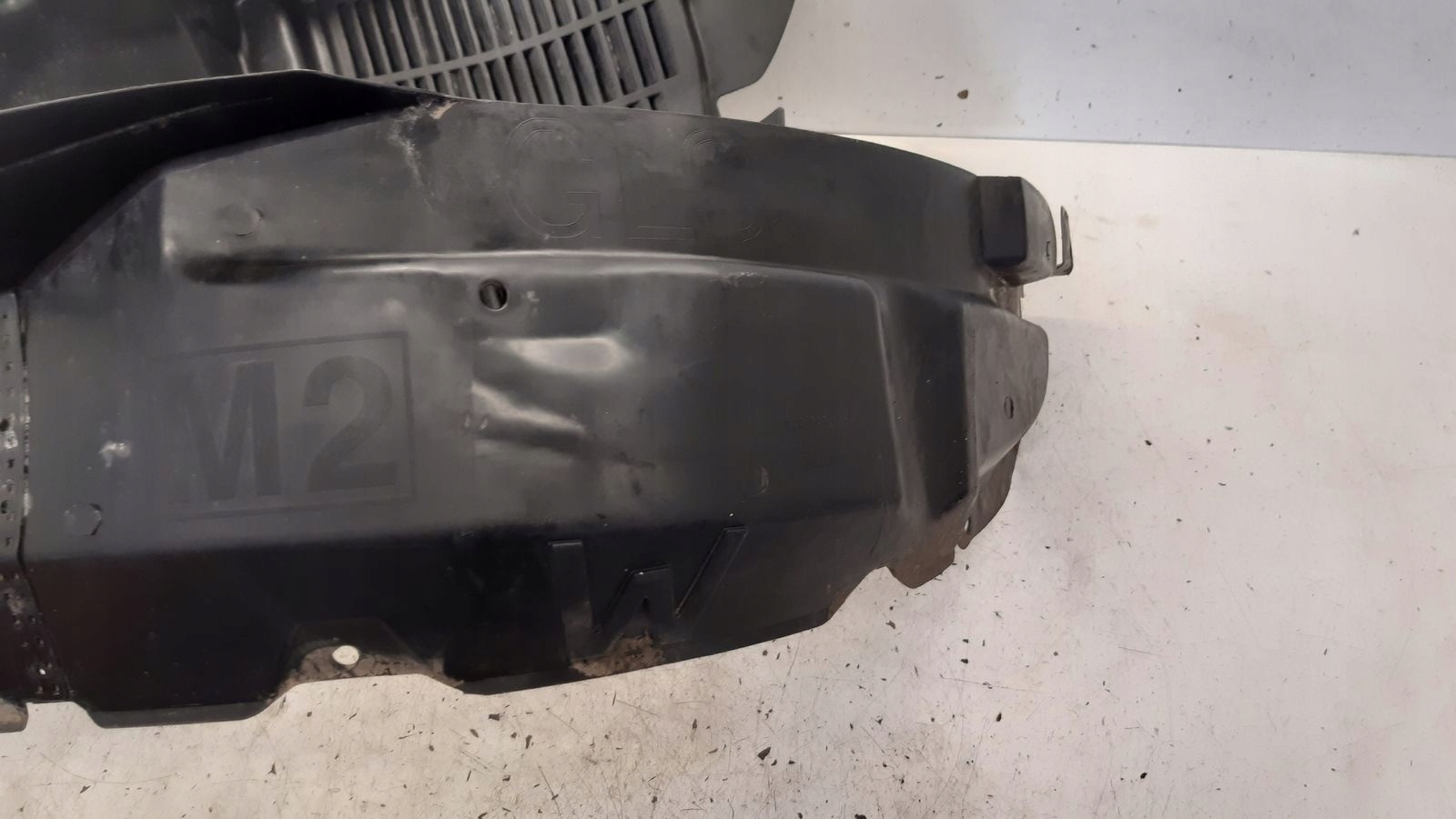 mudguard front front left Hyundai Tucson and 2,0i LIFT