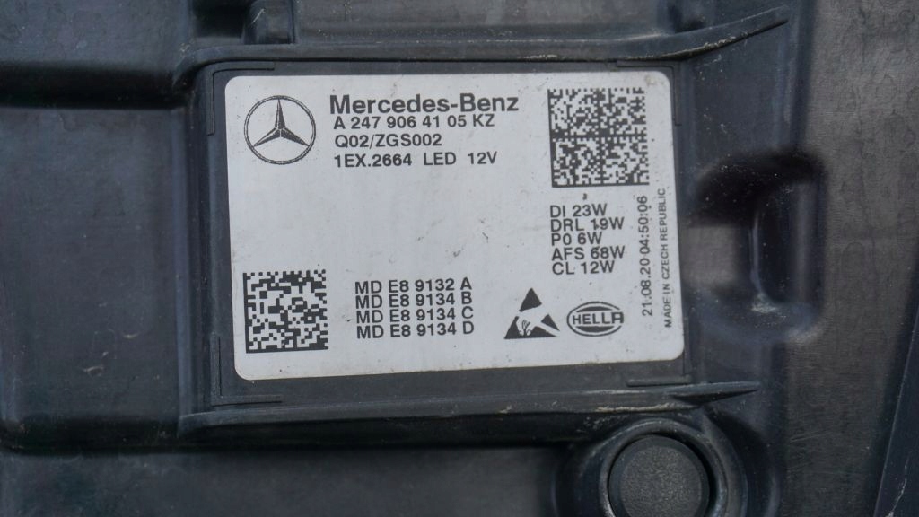 MERCEDES GLA 247 - light MULTIBEAM right left KOMPLET