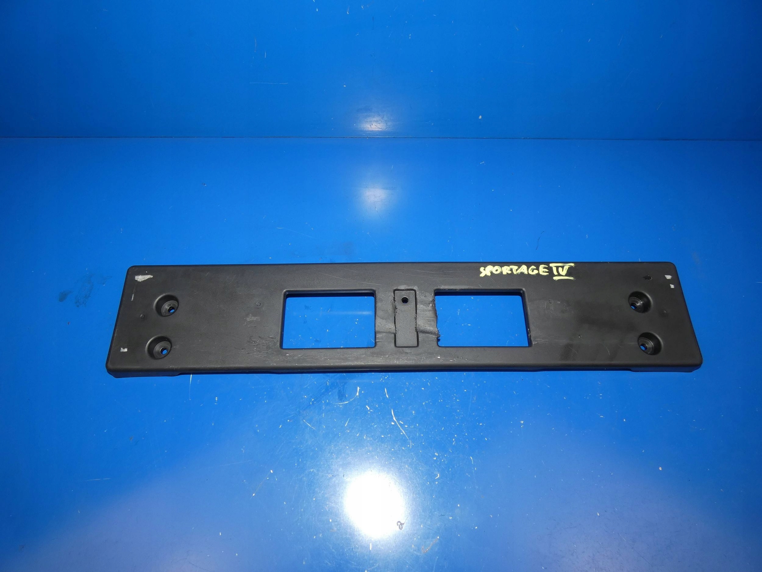 KIA SPORTAGE IV frame pad REJESTRACJI signs front