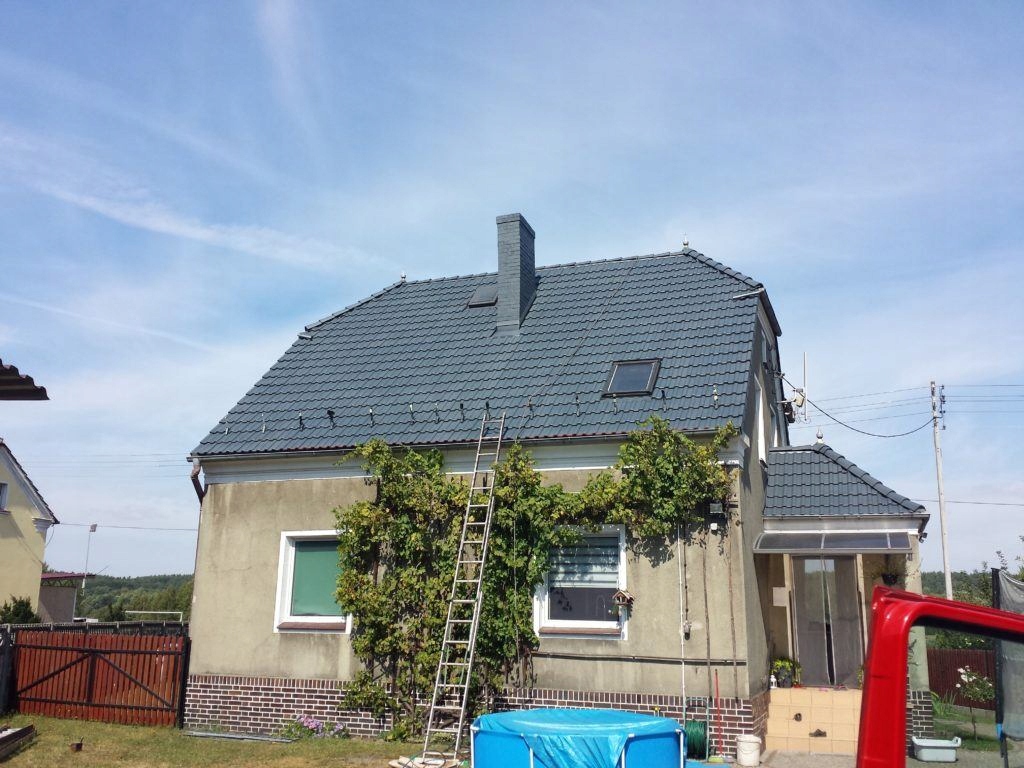 Farba do dachów dachu na dachówkę tynk beton Czerwony tlenkowy 5l Rodzaj farba