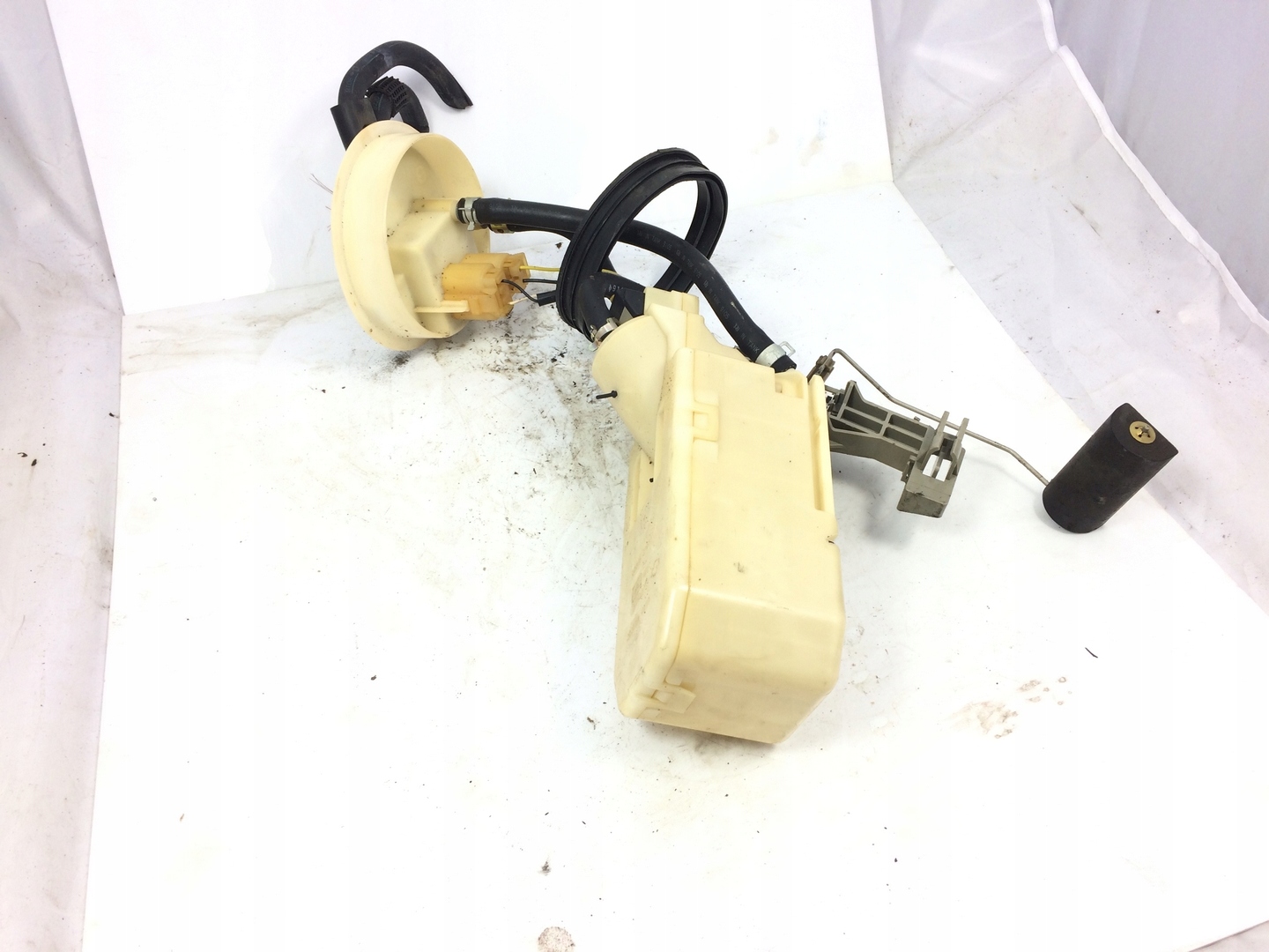 feed pump NISSAN 240R7004001 VDO