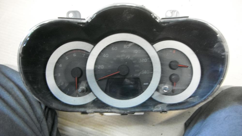 TOYOTA RAV4 III 2,2 D4D 05-10 LICZNIK UK