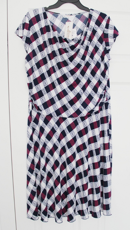 Krásné Šaty pohodlné Size+ 44/46 Nové