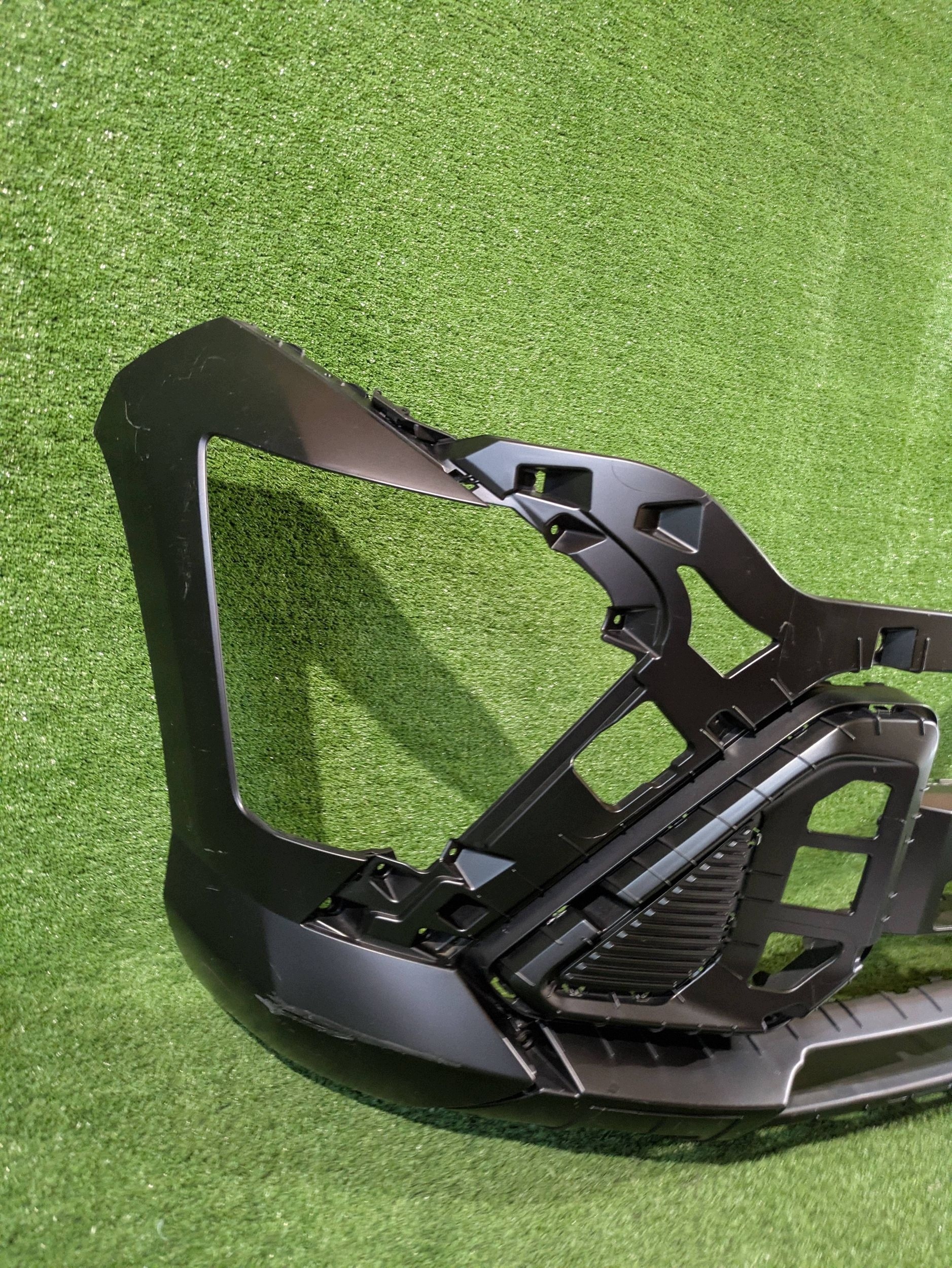 front bumper front HYUNDAI KONA II 23- NR.Z9583