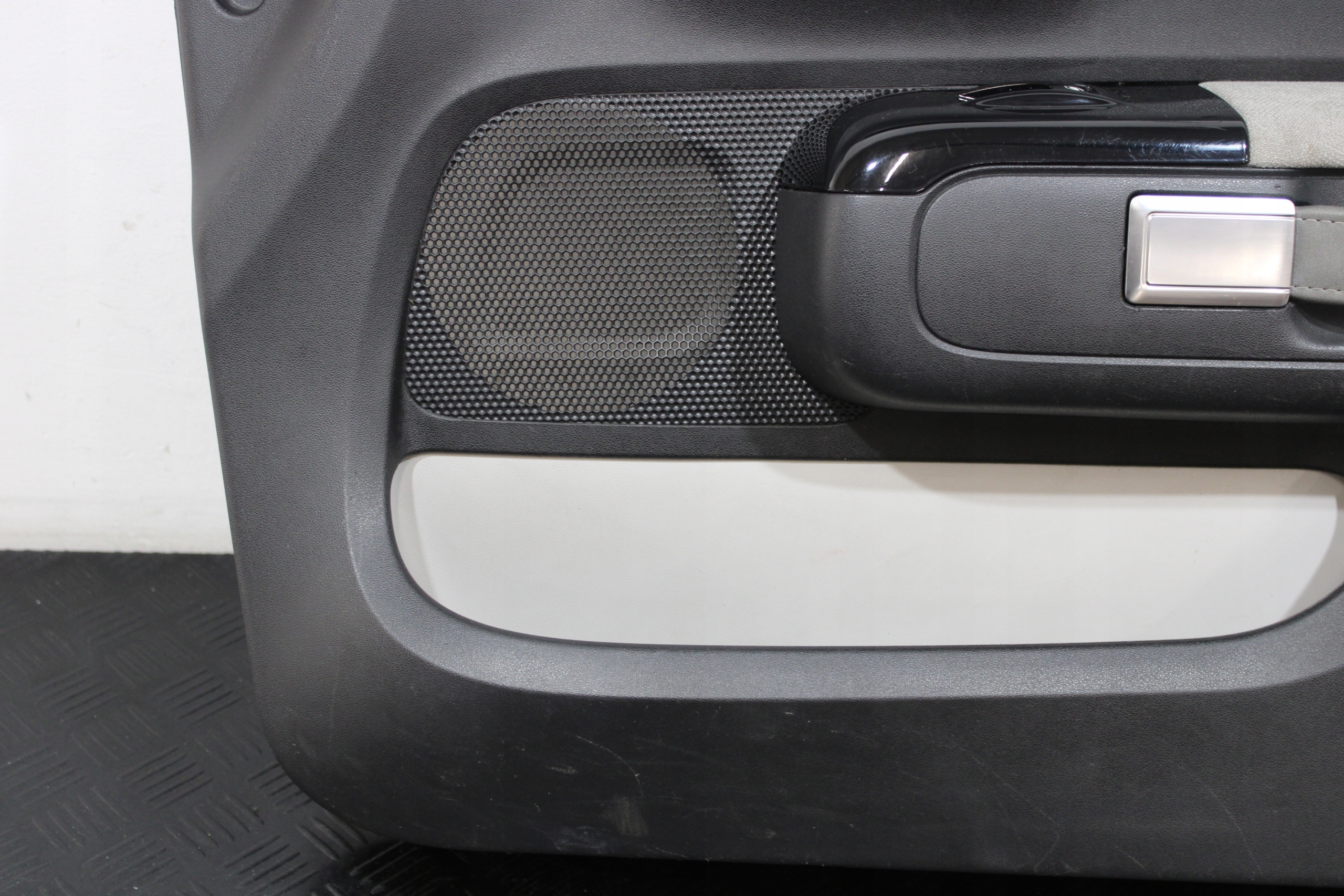 upholstery side door right front right front CITROEN C3 III 3