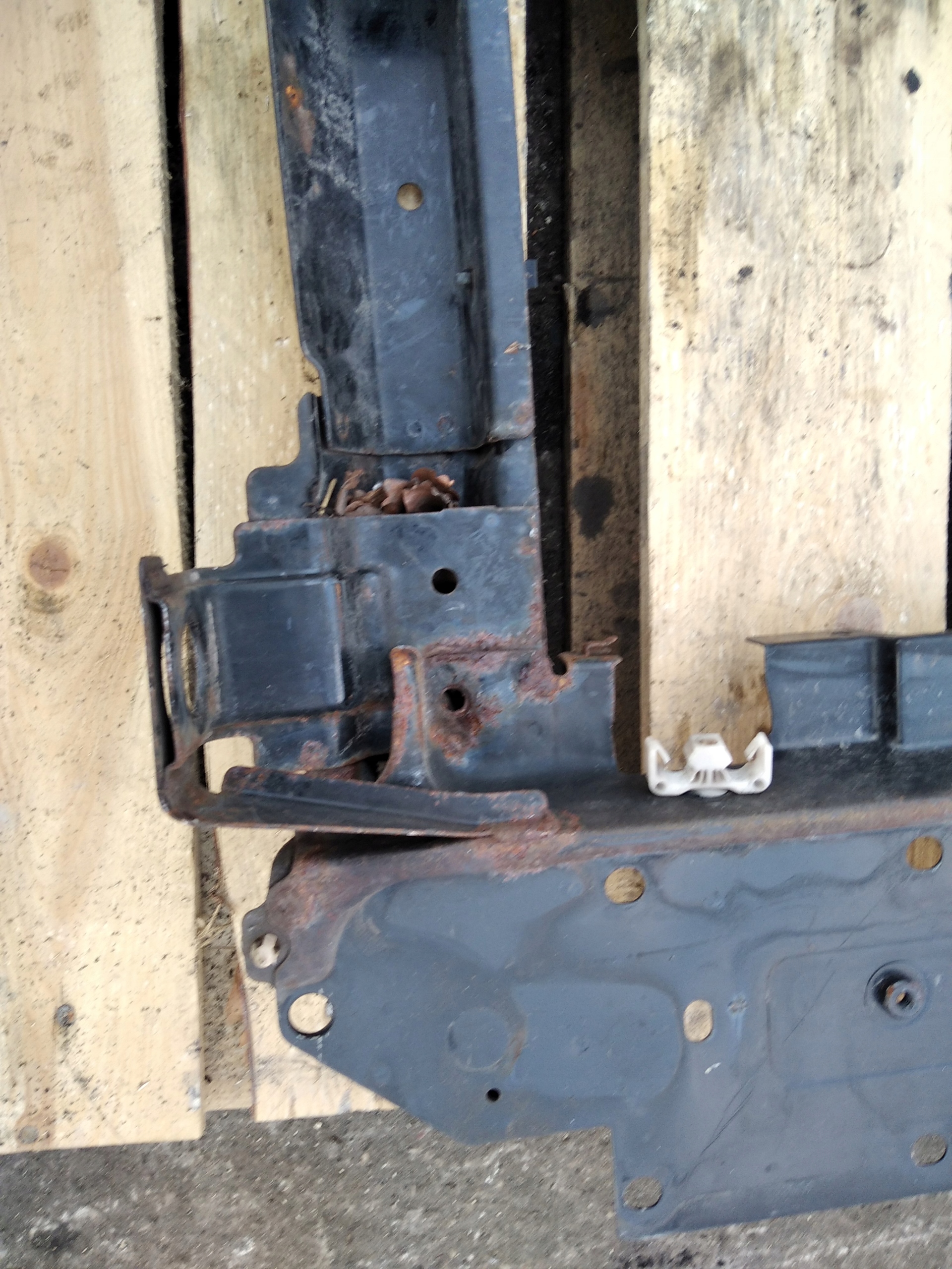 NISSAN MURANO support panel for radiators pillar lower sider