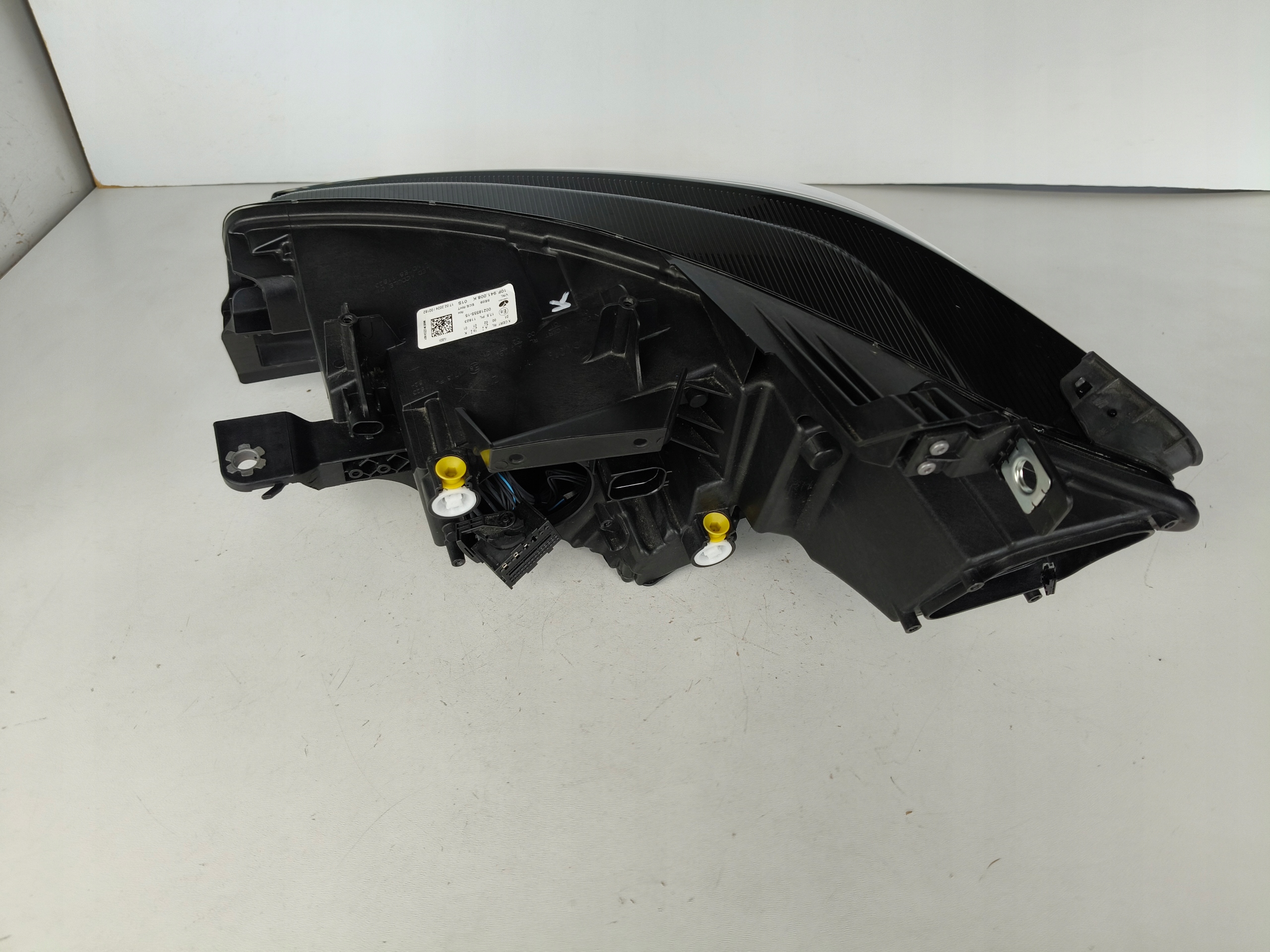 light right REFLEKTOR SEAT CUPRA BORN 10E 21- FULL LED