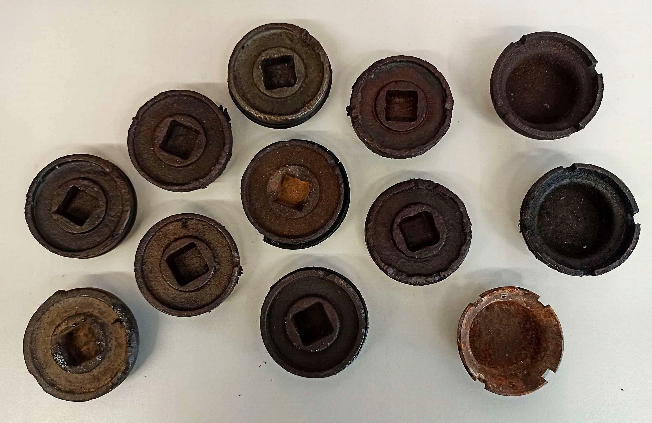 Stary oryginalny Korek do Beczki stalowej 200L korki komplet Kod producenta Korek do Beczki DUŻY S70x6 Beczka Plasti