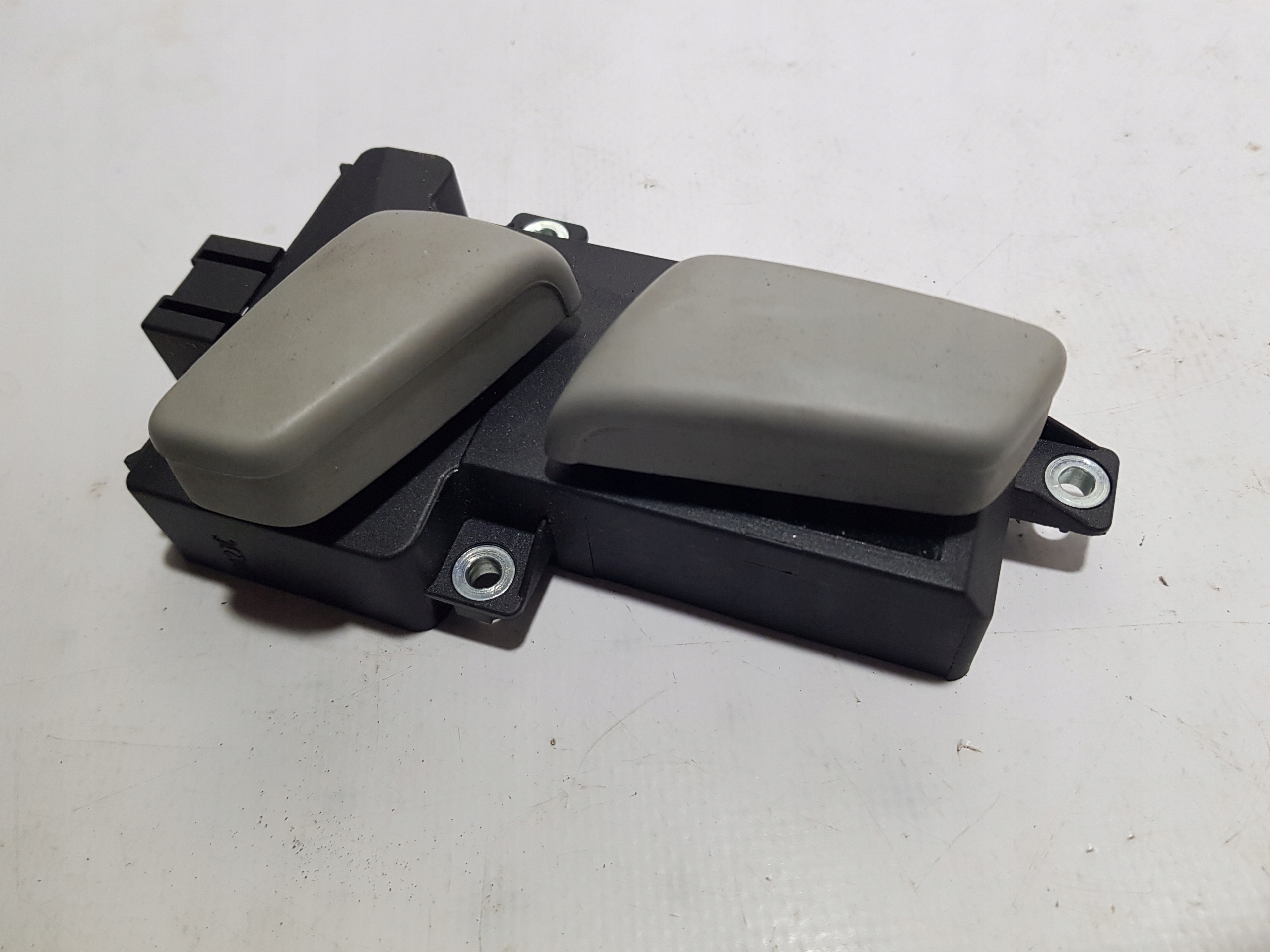 PANEL seat left driver´s AUDI A4 B8 A6 C7 A7 4G grey 8K0959747