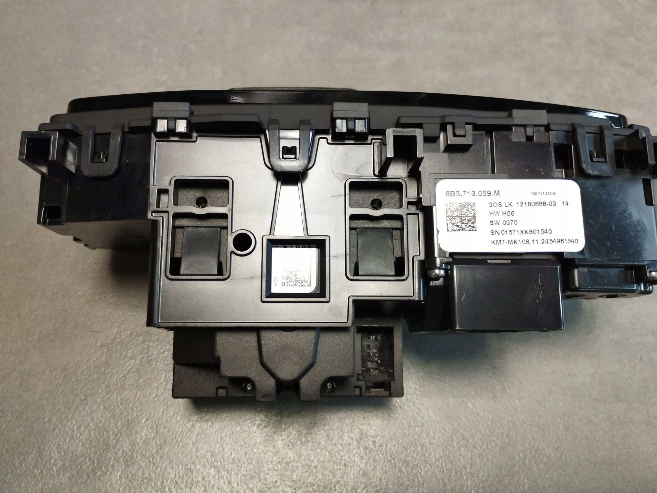 Audi A5B10 Schaltkulisse getriebe PANEL 8B3713059M