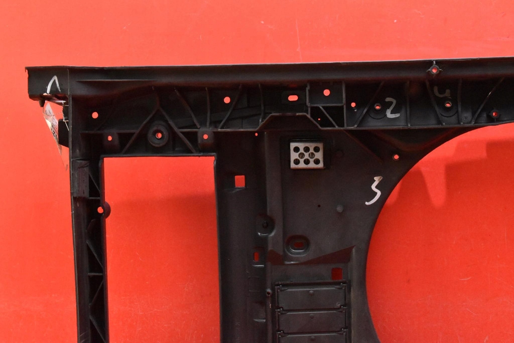 support panel for radiators pillar 9680390180 CITROEN DS5 2.0 HDI 163 KM 12-15