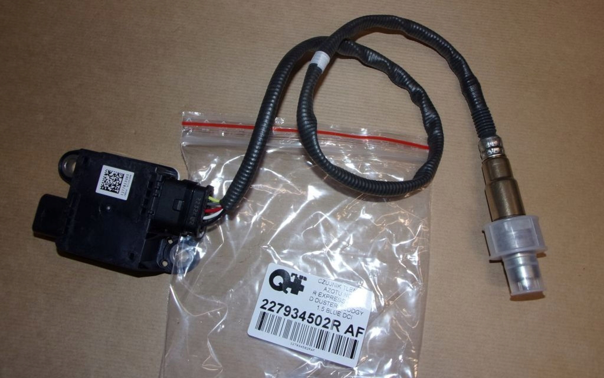 Senzor Nox R Express/van 1.5BLUE DCI 227934502R Af