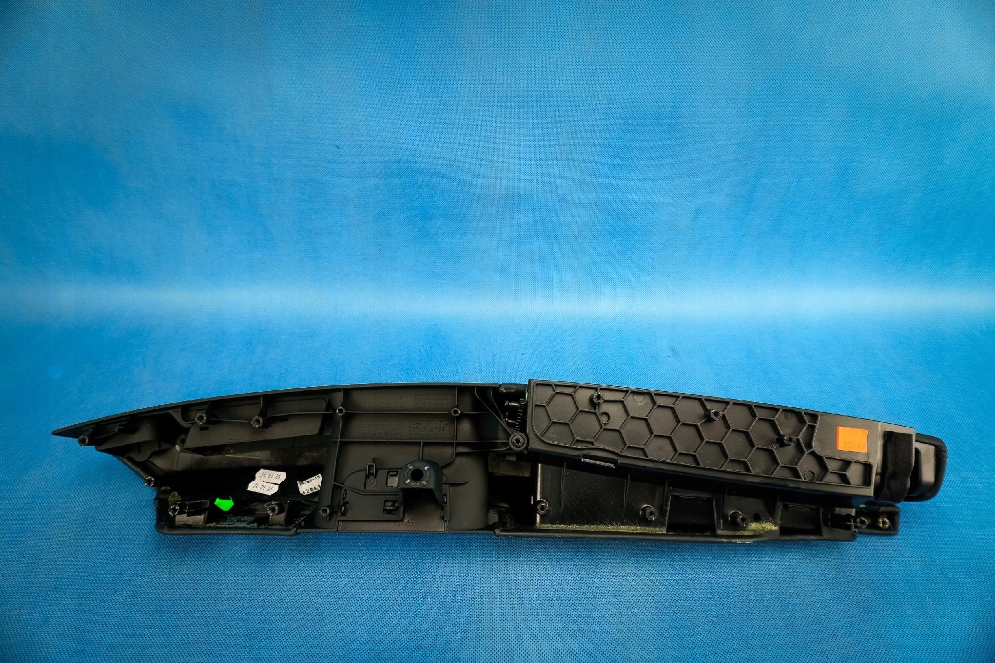 armrest door front Audi A8 S8 4H 4H1867165E 25D