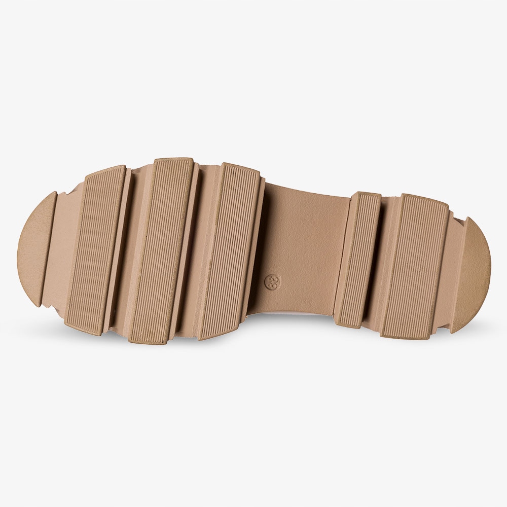 MOKASYNY LAKIEROWANE OZDOBNE NA PLATFORMIE r 39 Materiał zewnętrzny skóra ekologiczna