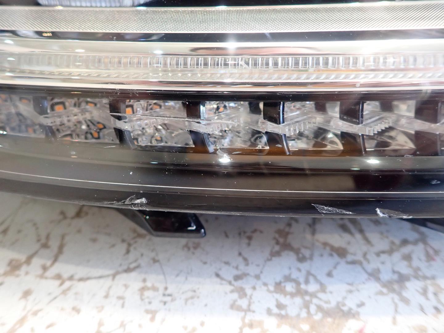 light front right VW TOURAN 2015- FULL LED