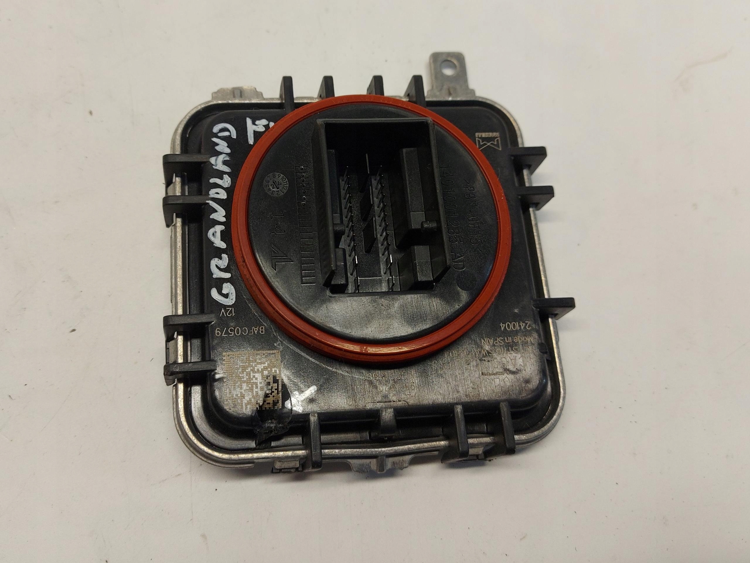 OPEL Grandland II 2024+ control unit lights front 9858203180