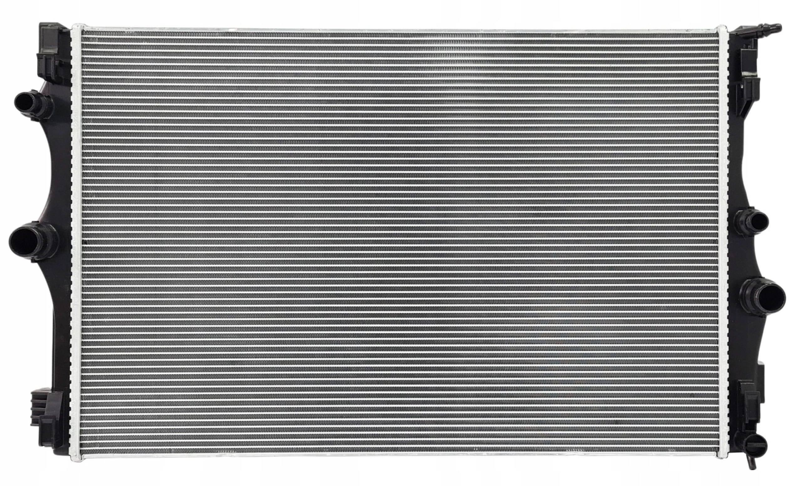 Chladič vody Mercedes A B Klasa W177 W247 C118 Gla Glb A2475000203