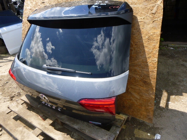 KLAPA POKRYWA BAGAŻNIKA VW T-ROC 2017 Producent części Volkswagen OE