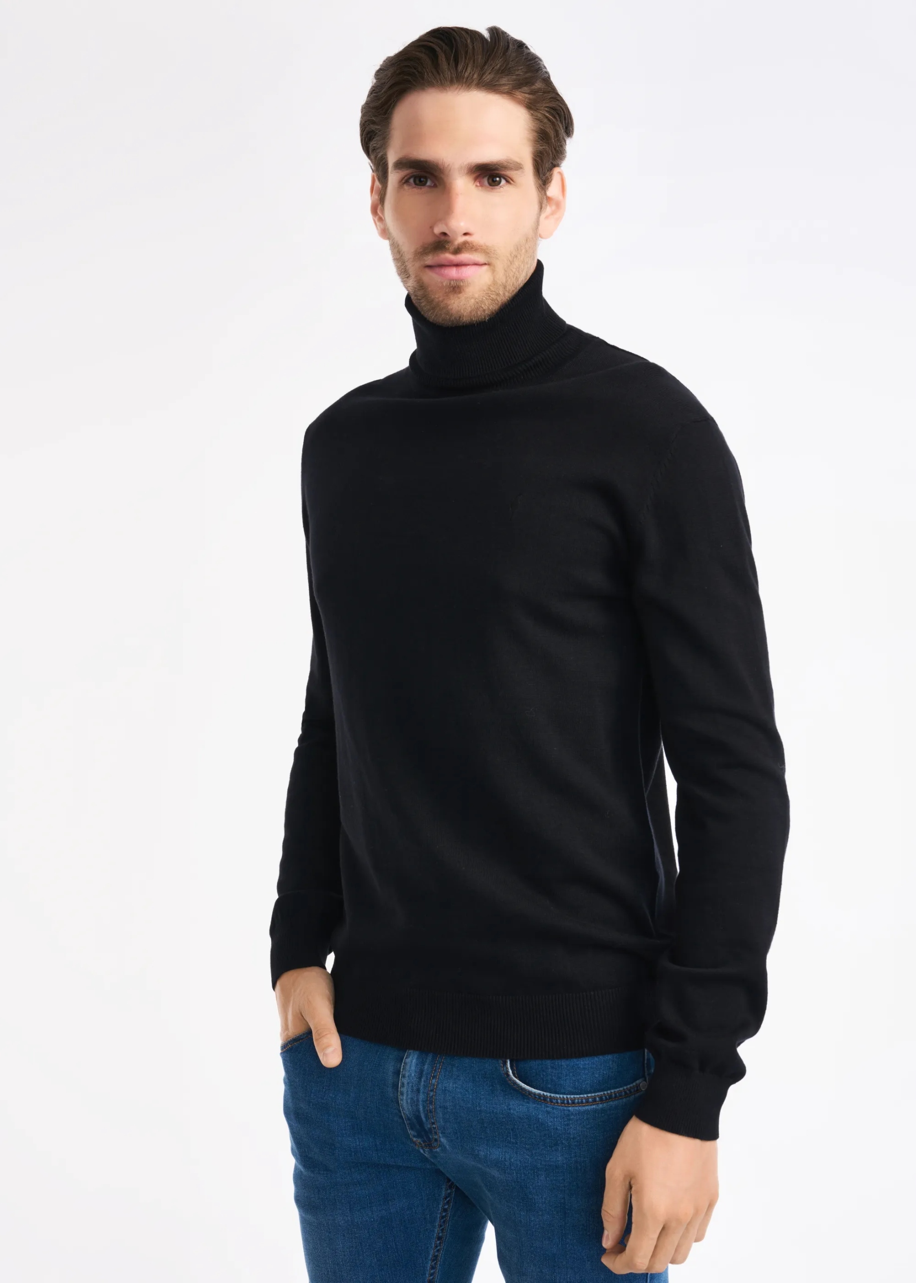 

Ochnik Sweter męski z golfem SWEMT-0095A-99 r. XL