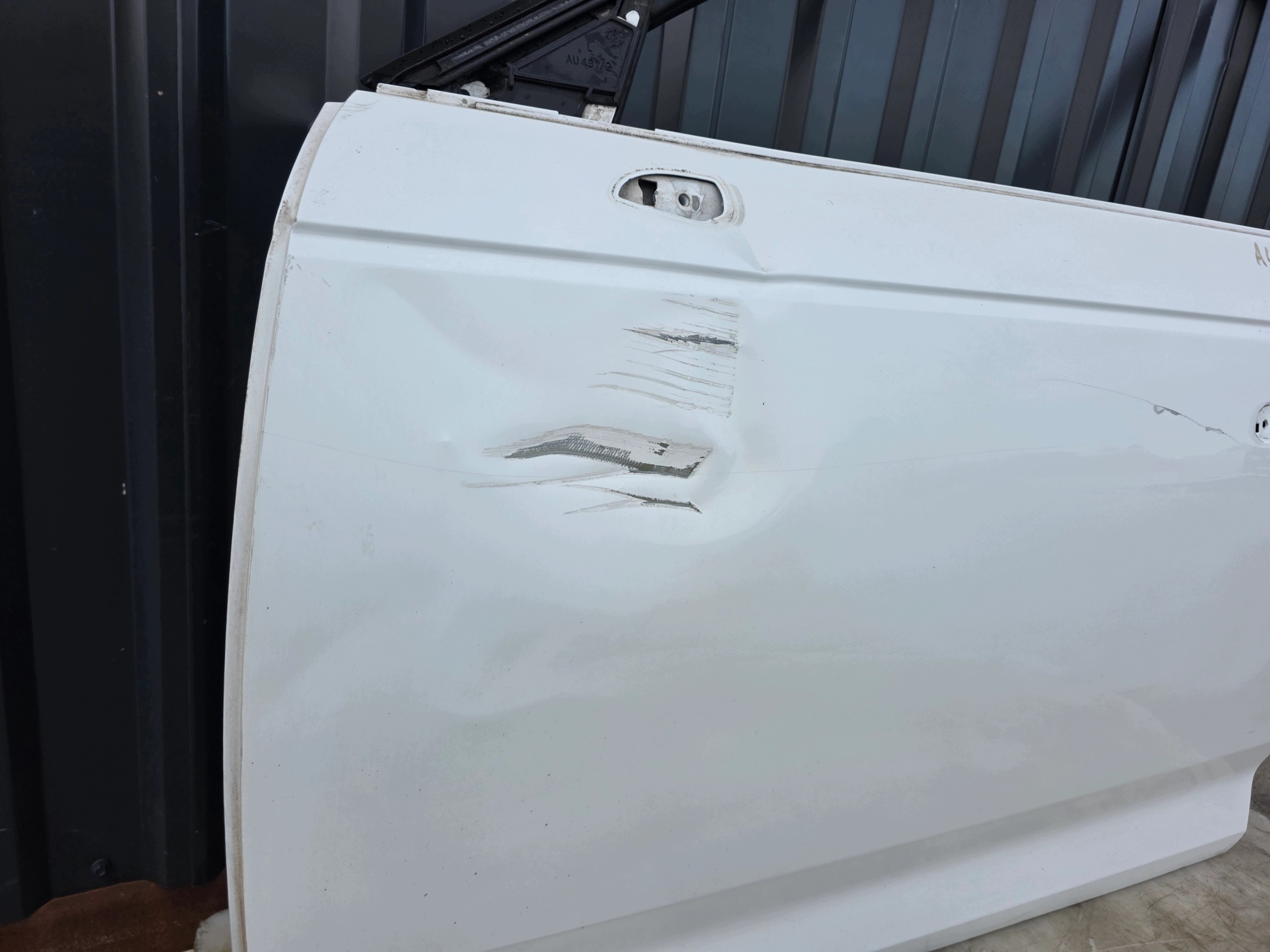 door left front AUDI A4 B9 LY9C sedan/ AVANT / KOMBI 2016-2019 original !!