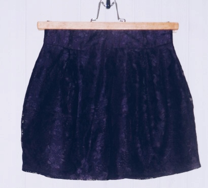 1038. A|WEAR KORONKOWA SPÓDNICA JAK NOWA 34