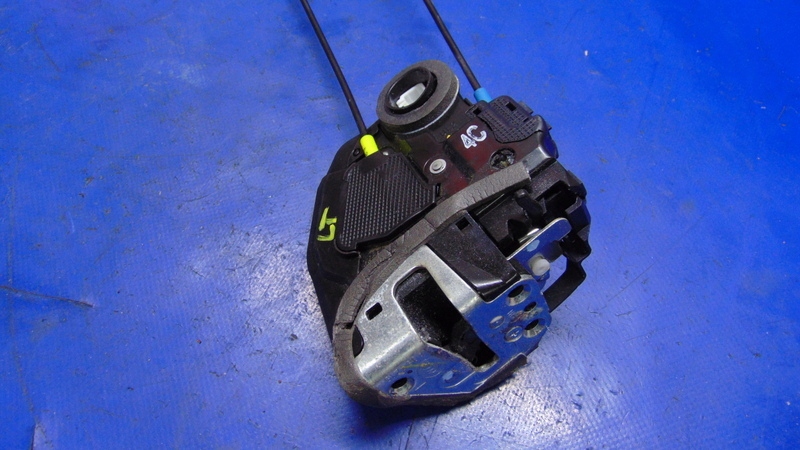 lock door left rear part TOYOTA AURIS II E18 13-18R