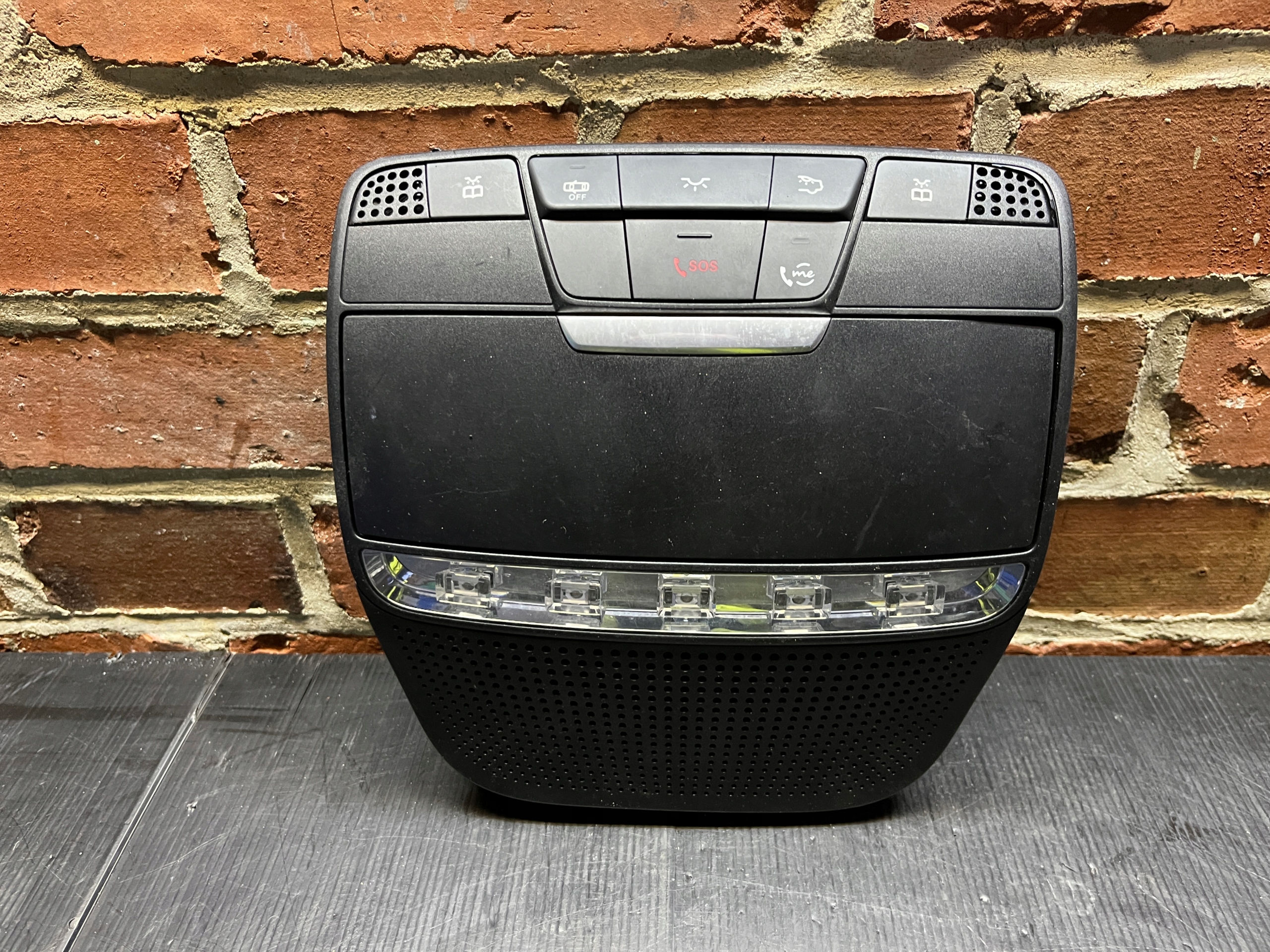 MERCEDES W213 OŚWIETLENIE WNĘTRZA A0009006117